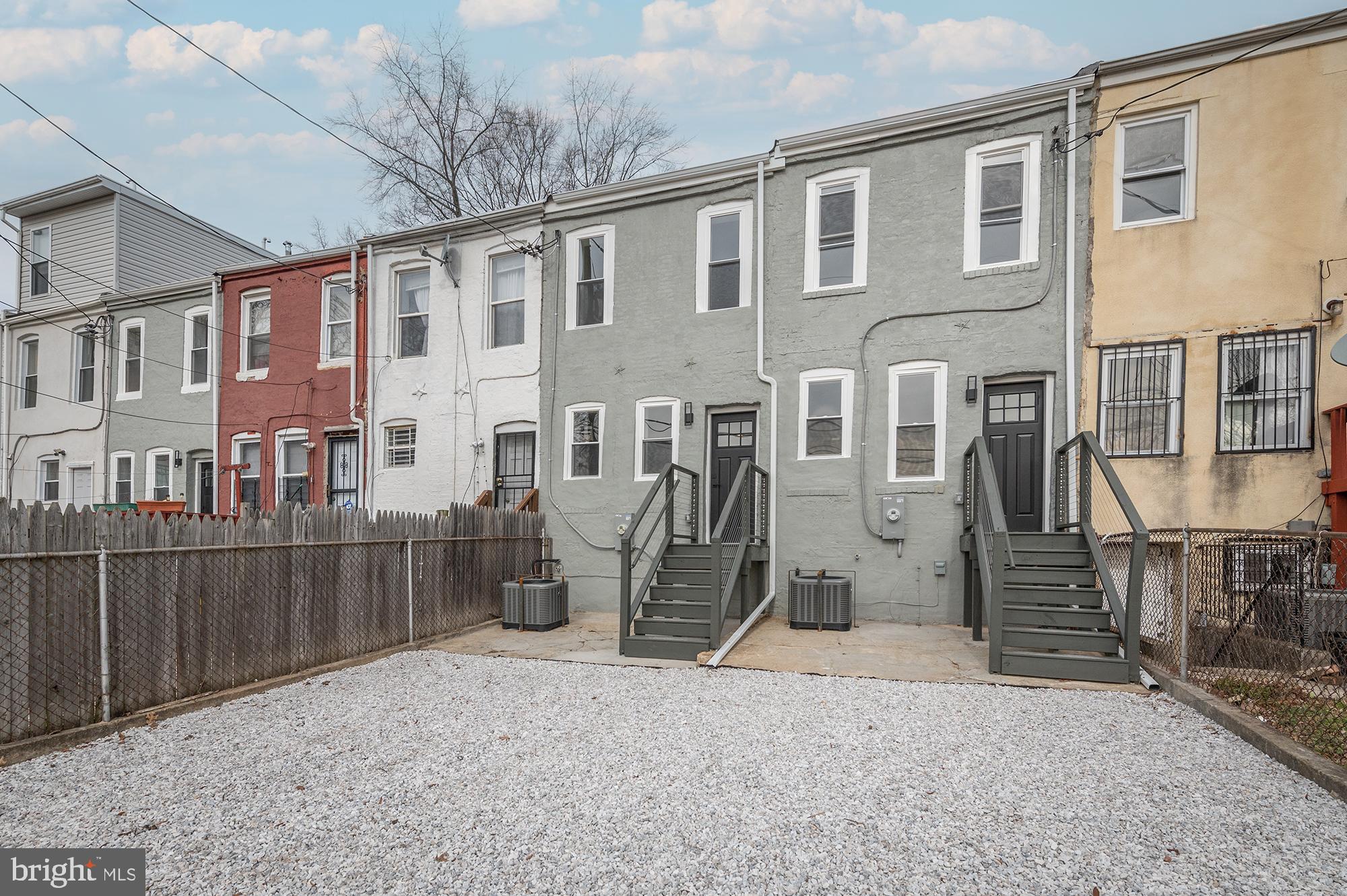 GREENMOUNT WEST - Residential