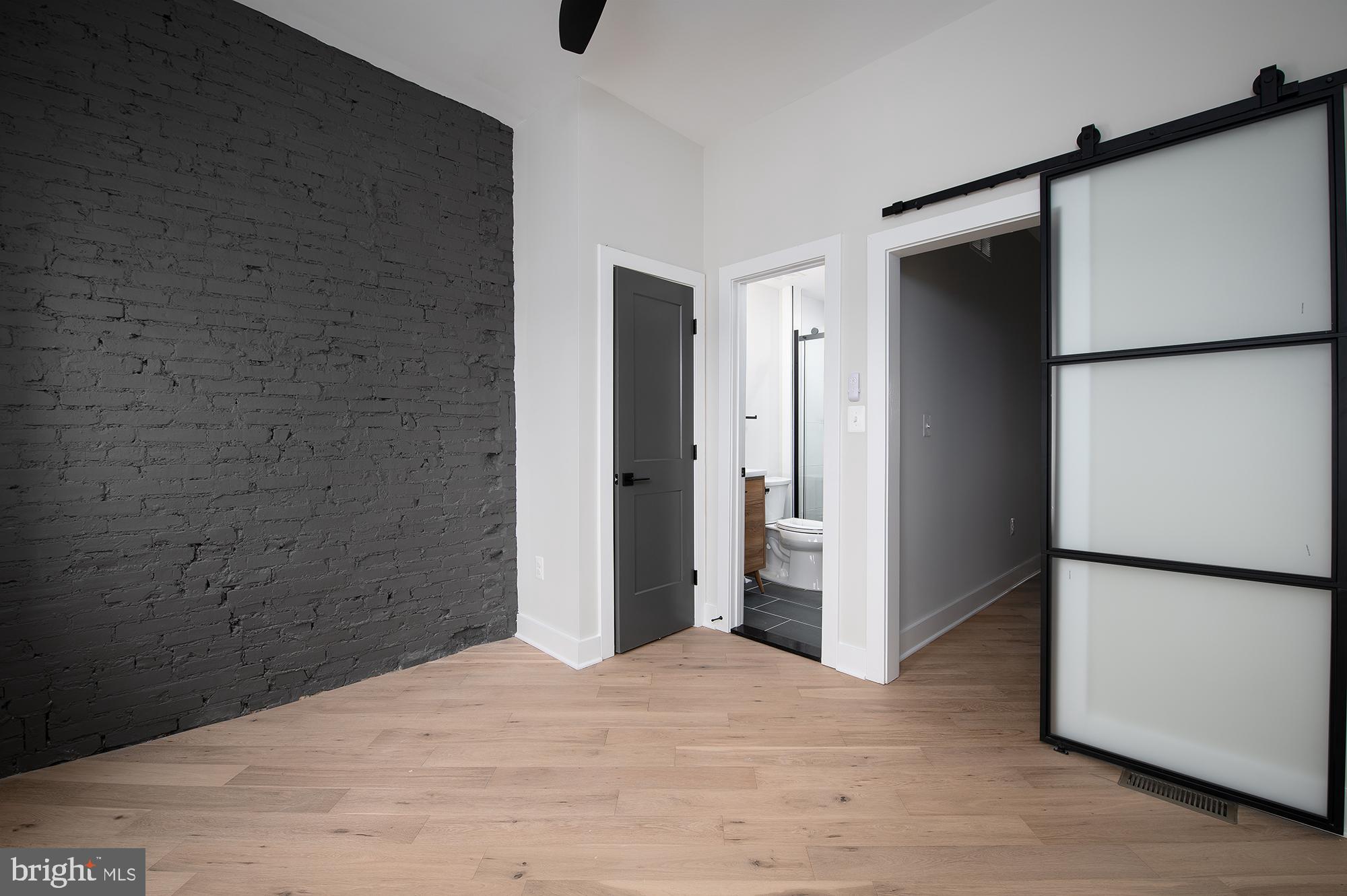 GREENMOUNT WEST - Residential