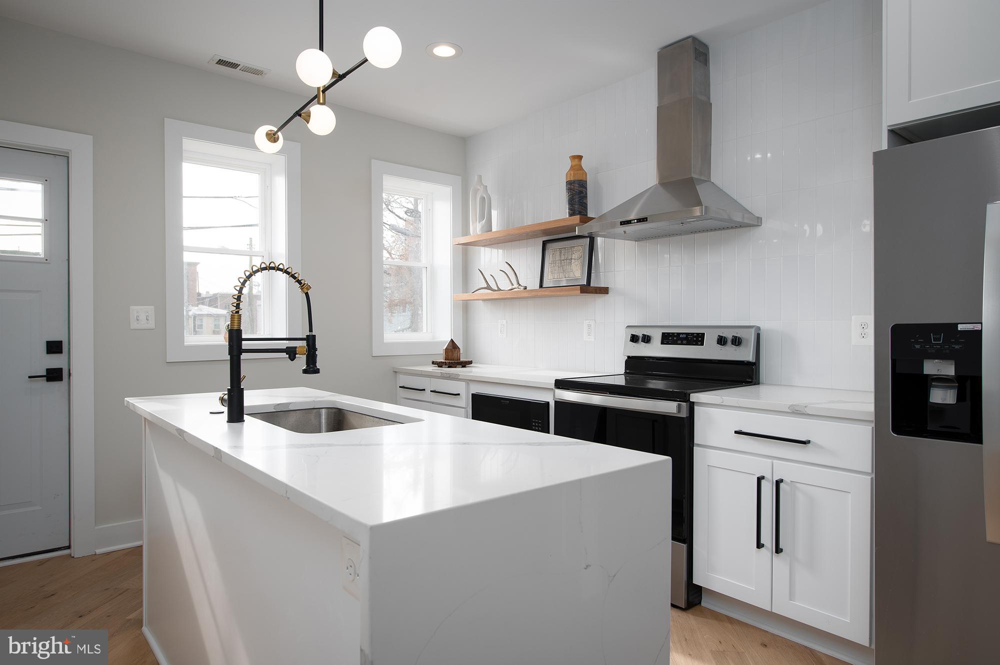 GREENMOUNT WEST - Residential