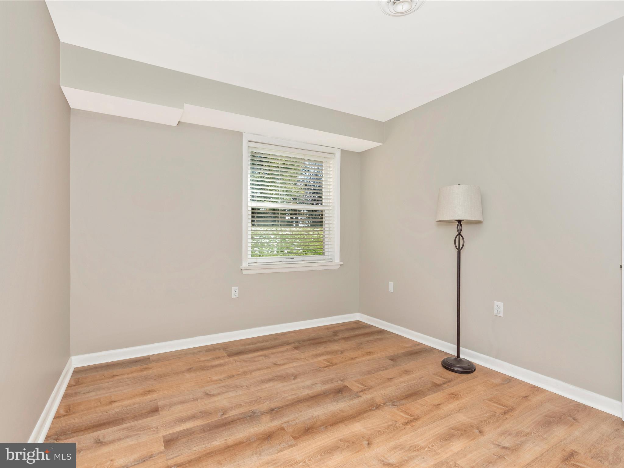 GLADE TOWN - Residential