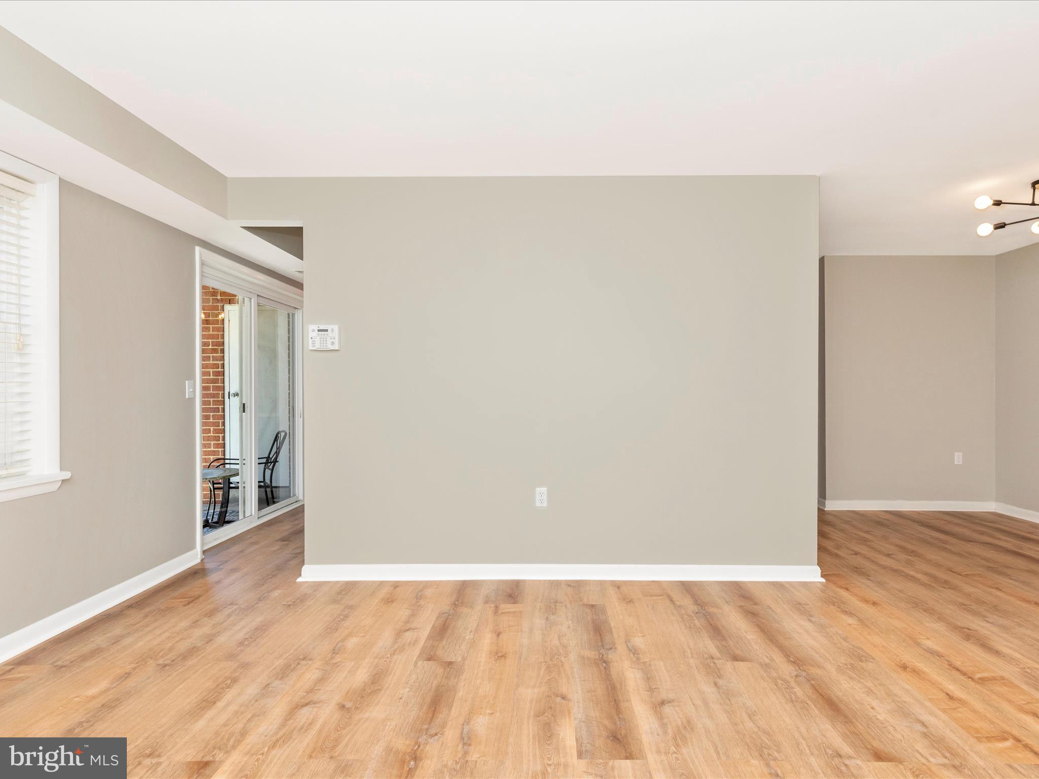 GLADE TOWN - Residential