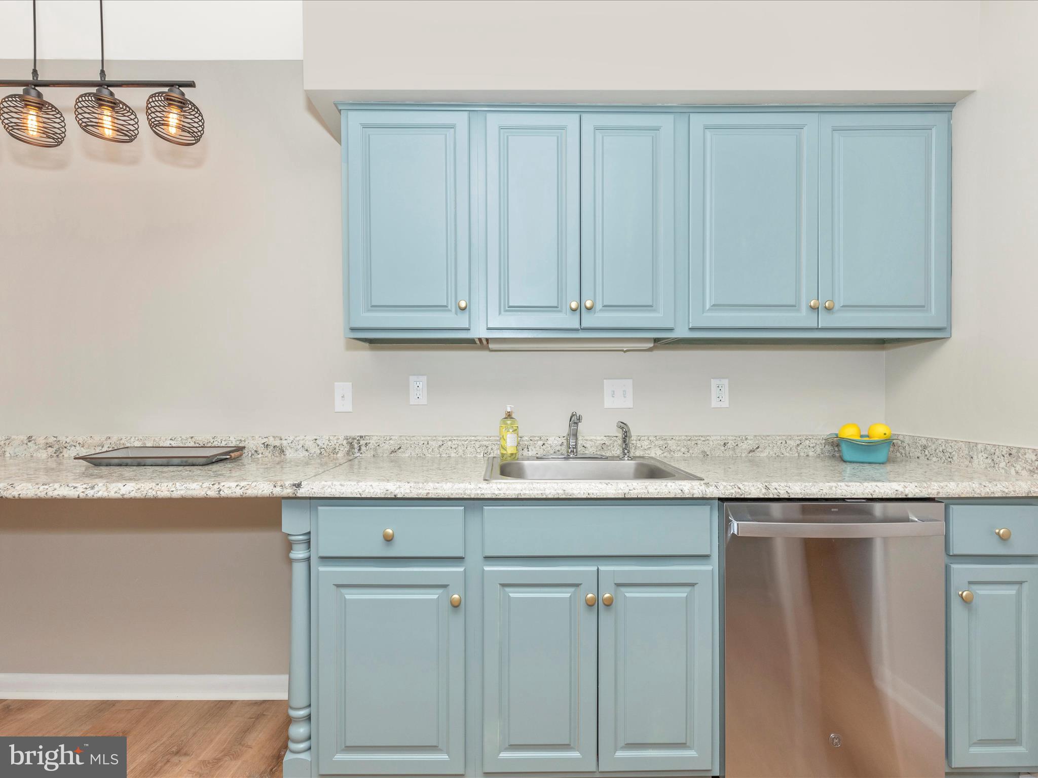 GLADE TOWN - Residential