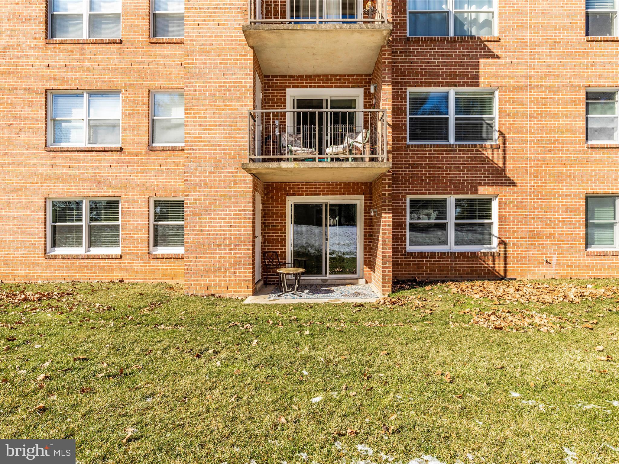 GLADE TOWN - Residential