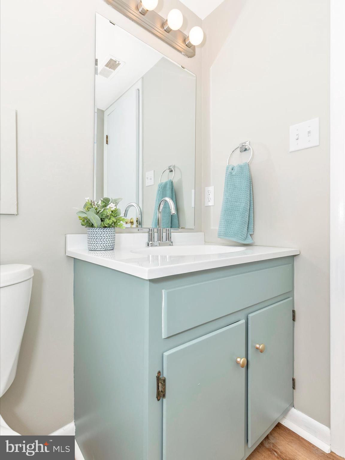 GLADE TOWN - Residential