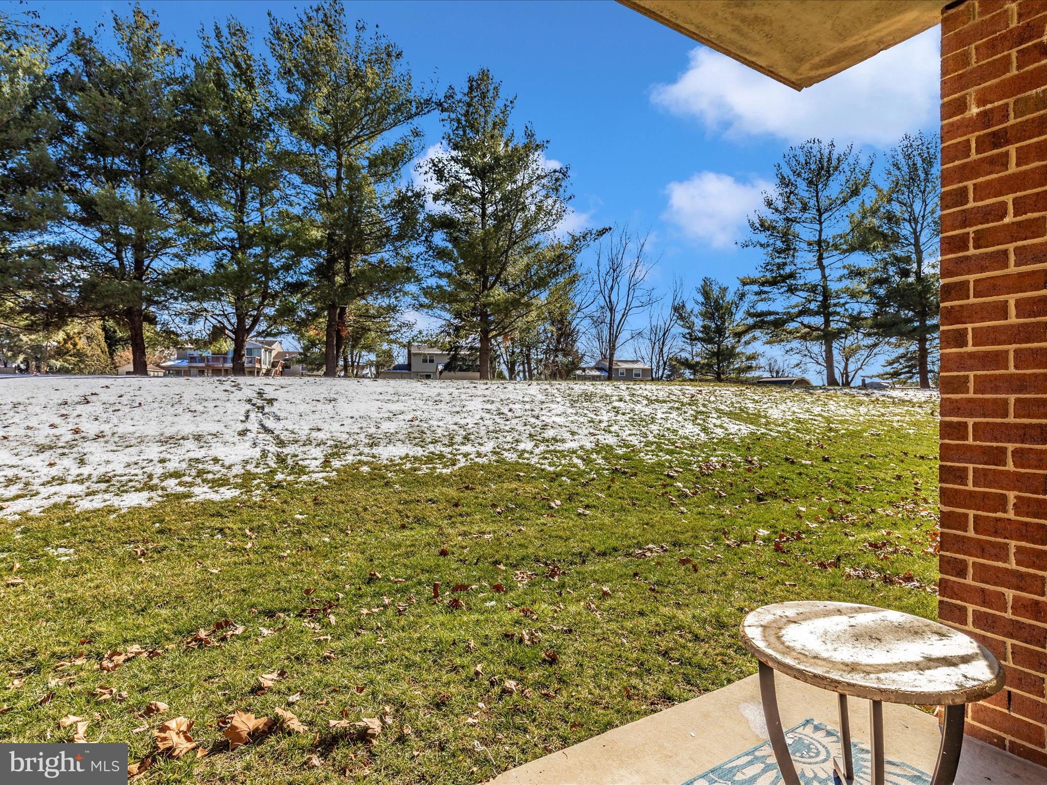 GLADE TOWN - Residential