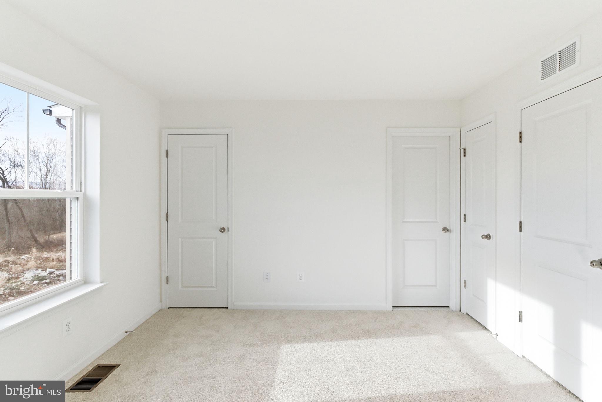 VILLAGES AT COURTHOUSE SQUARE - Residential