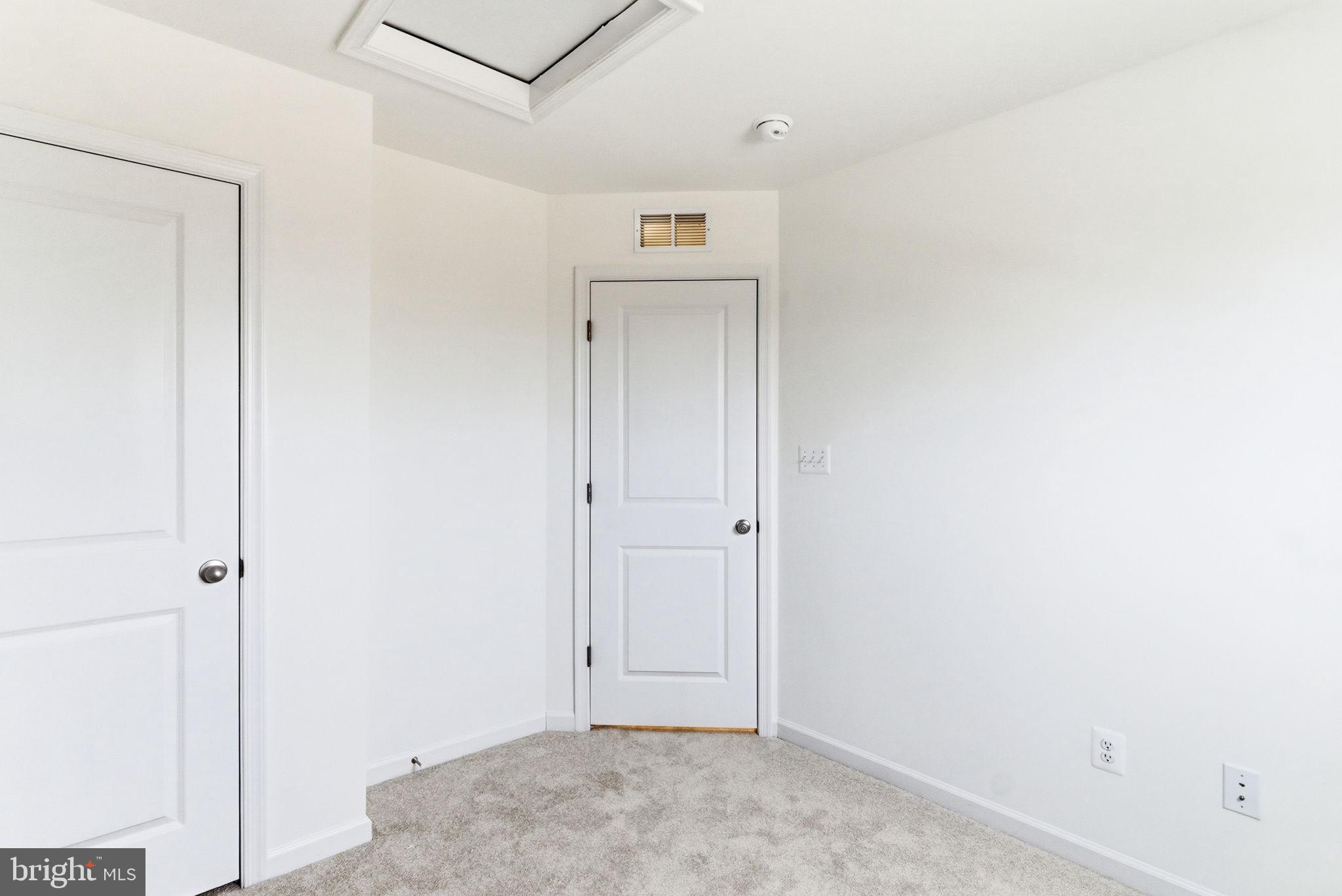 VILLAGES AT COURTHOUSE SQUARE - Residential