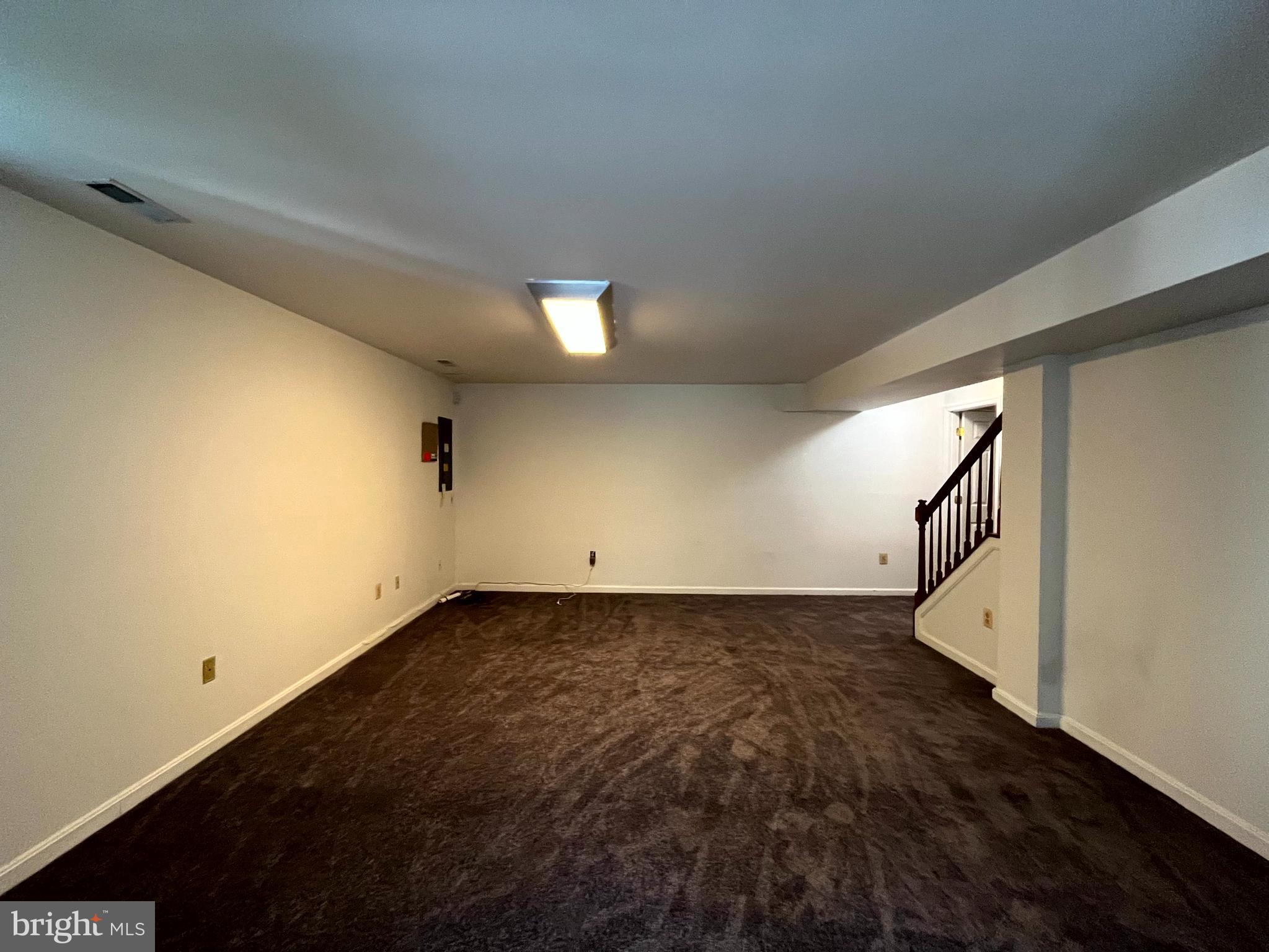 RIVERSIDE - Residential