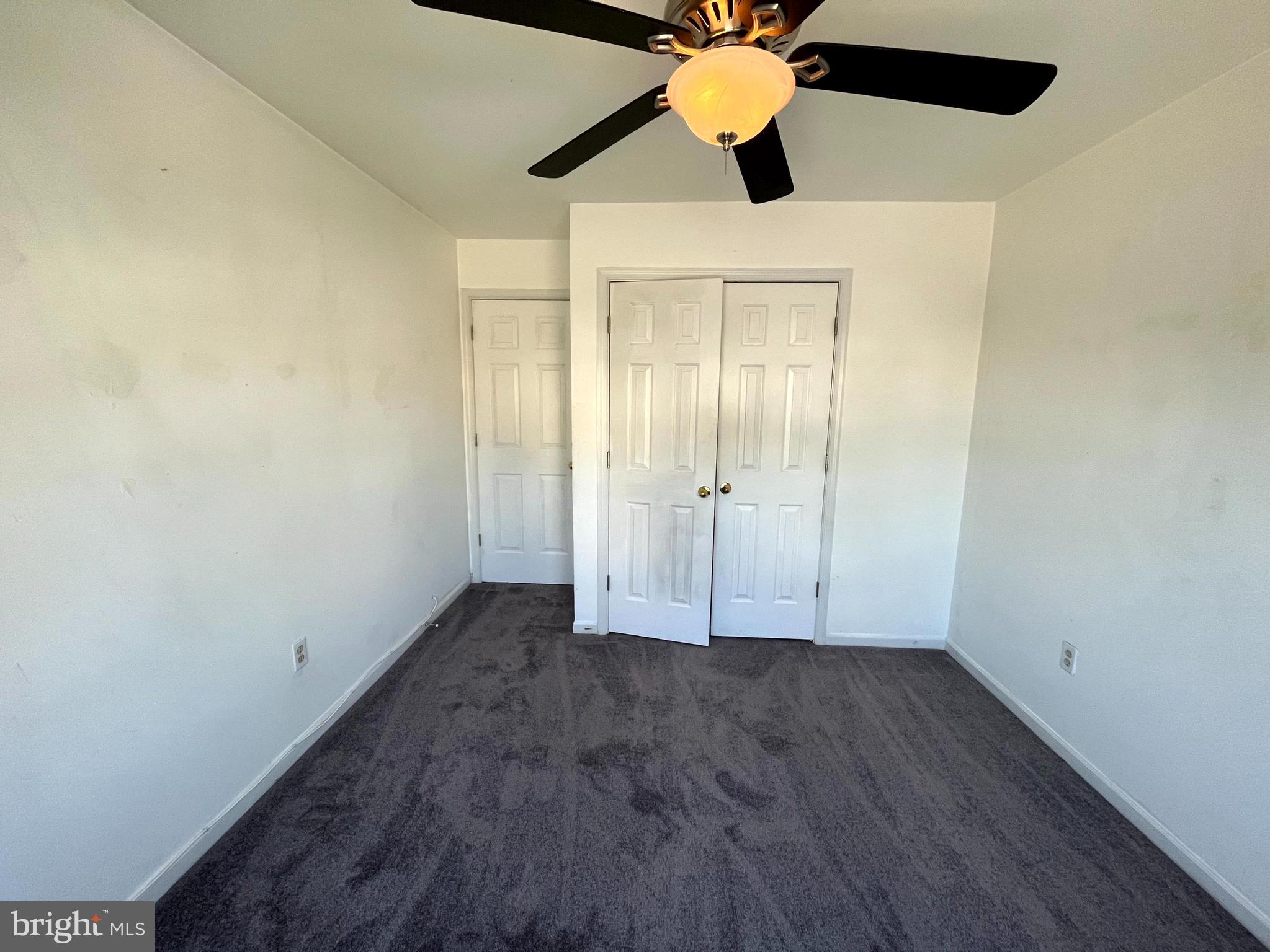 RIVERSIDE - Residential