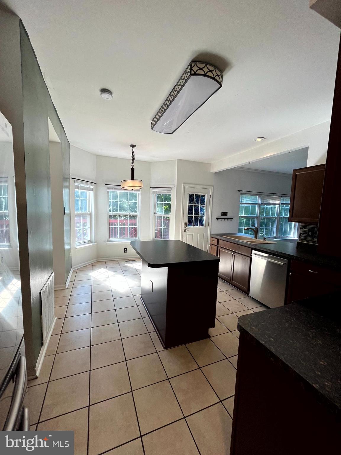 RIVERSIDE - Residential