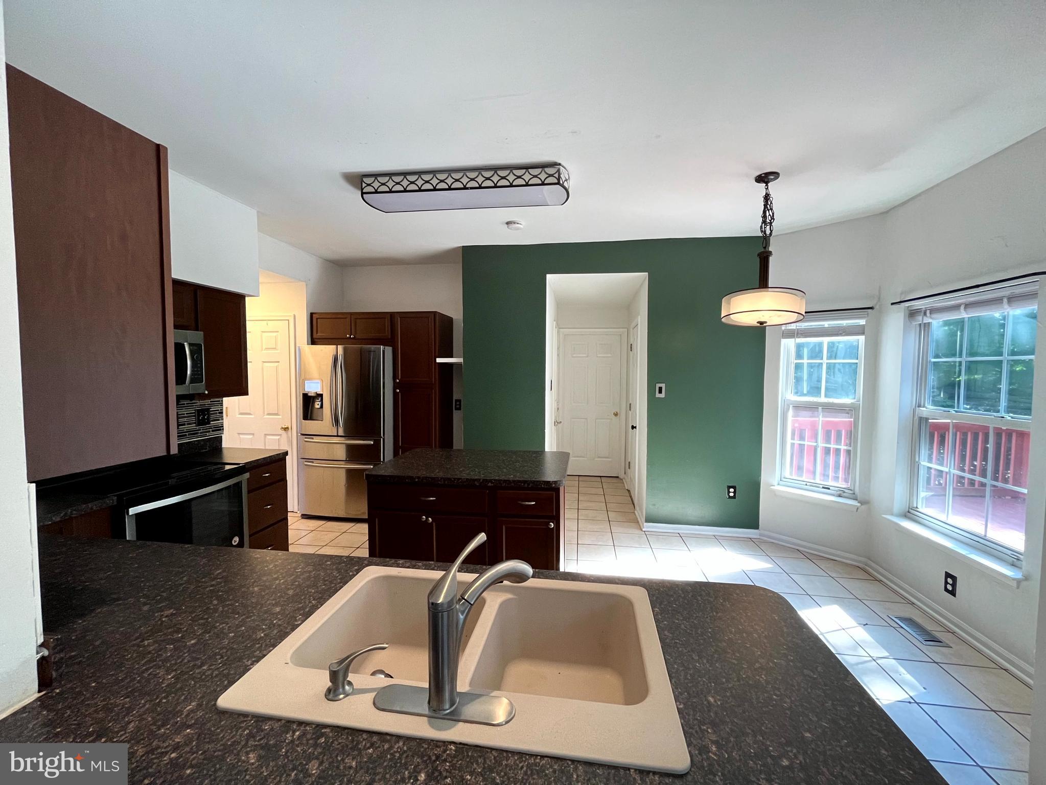 RIVERSIDE - Residential