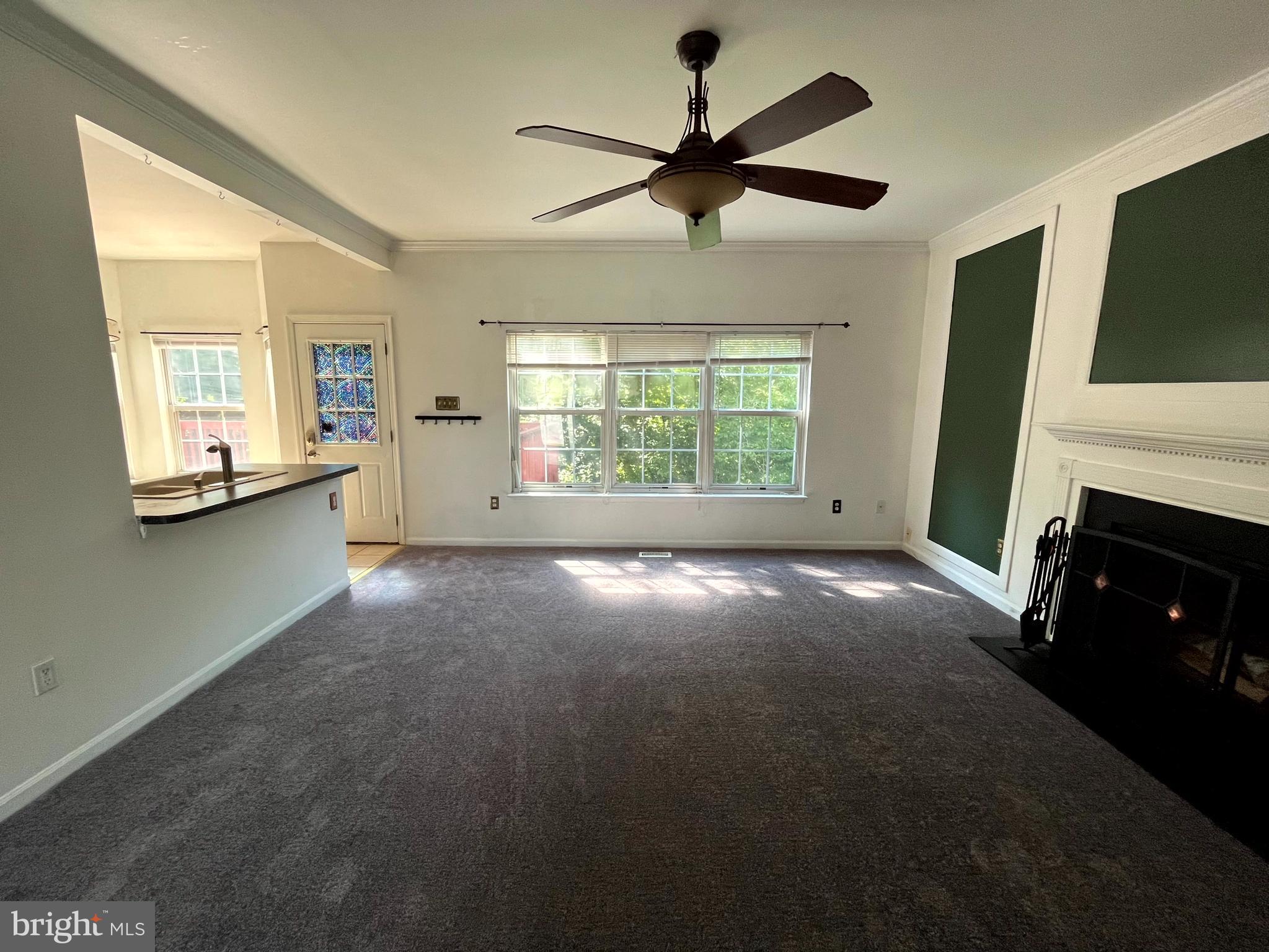 RIVERSIDE - Residential