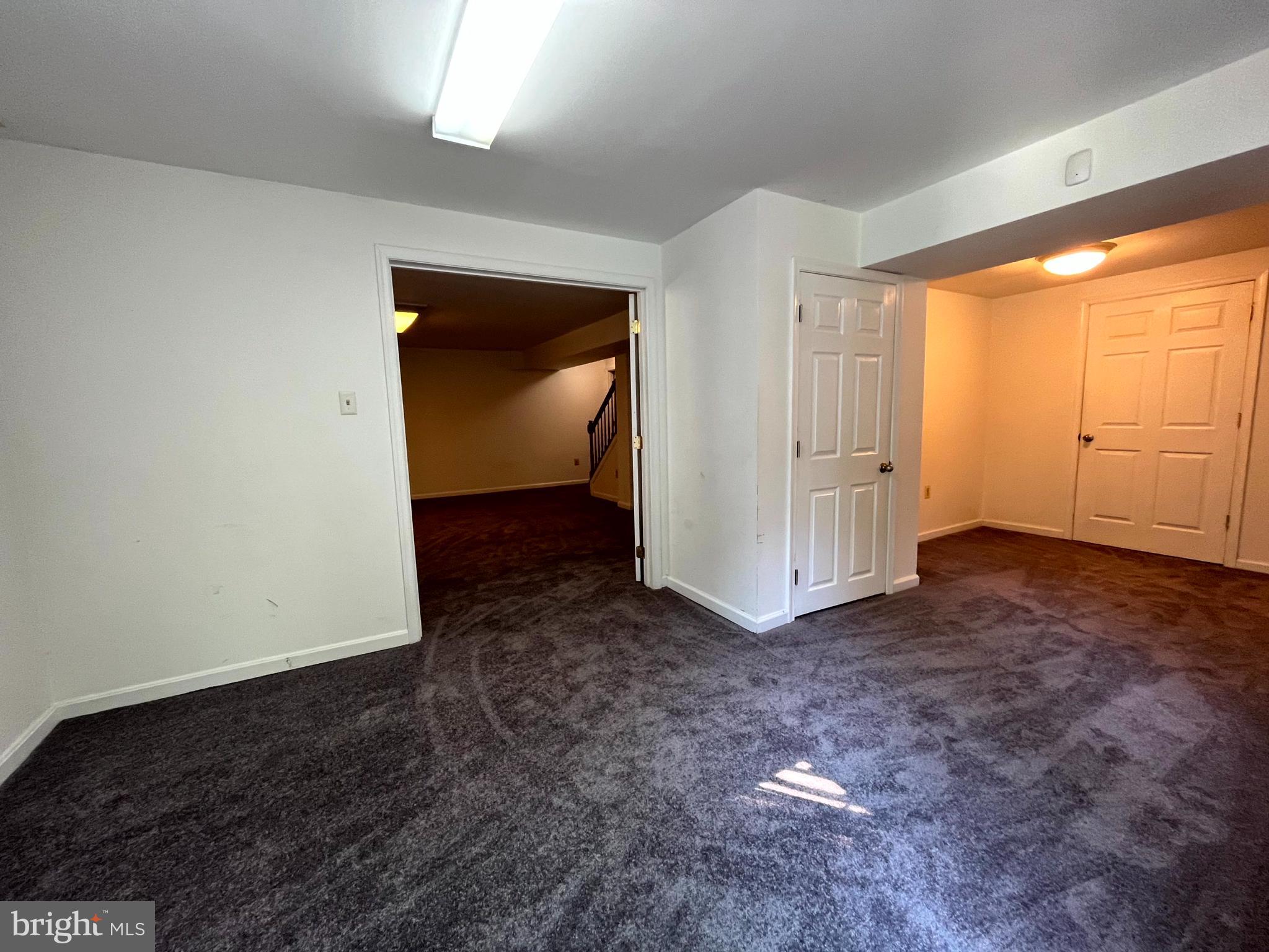 RIVERSIDE - Residential