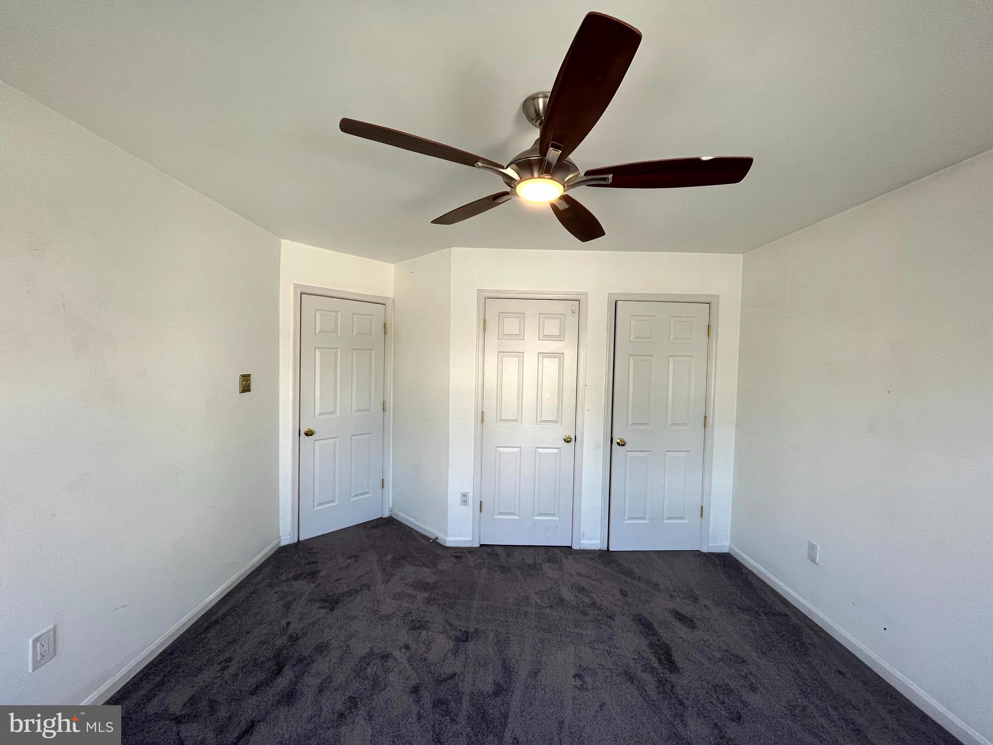 RIVERSIDE - Residential