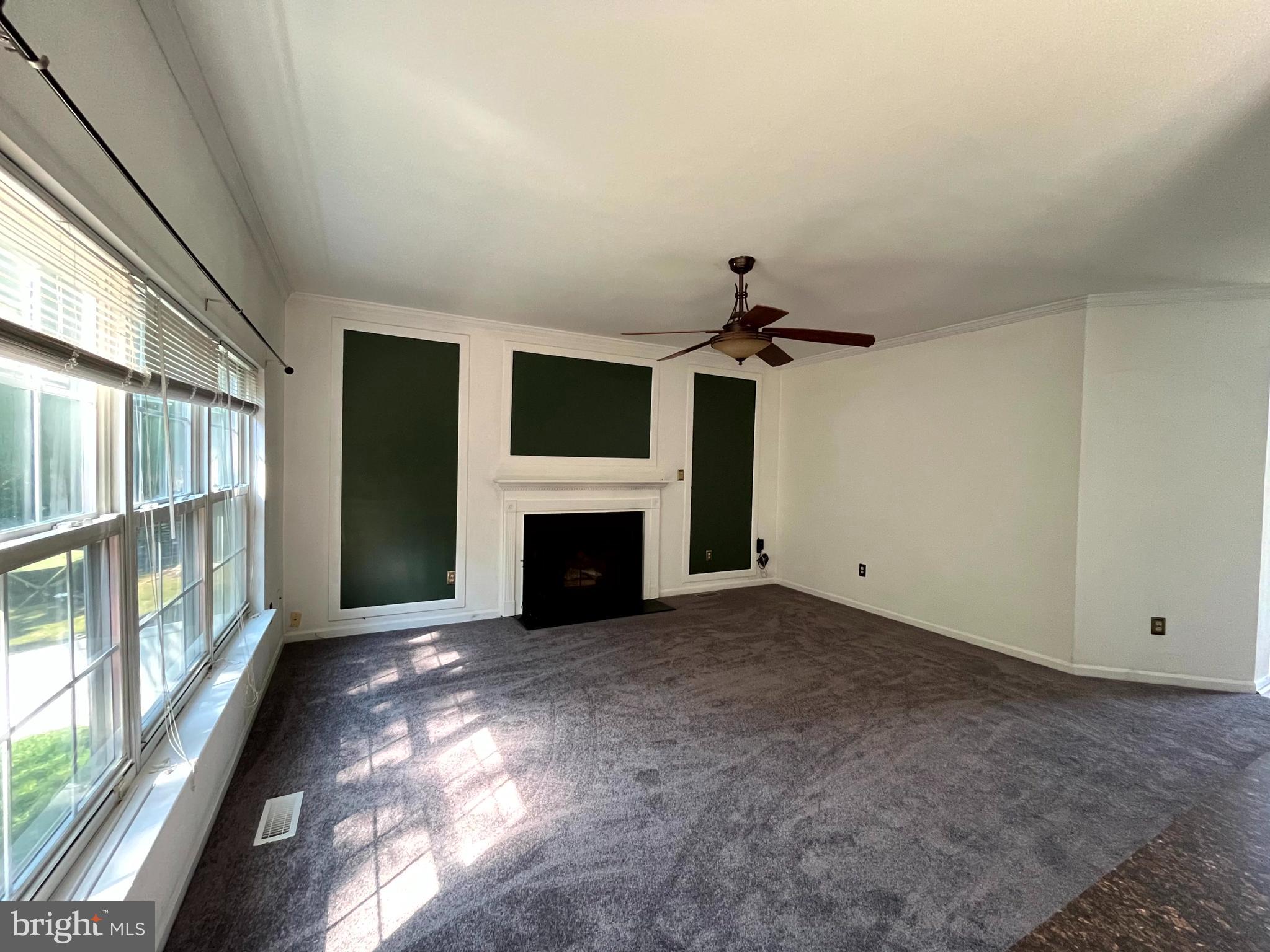 RIVERSIDE - Residential