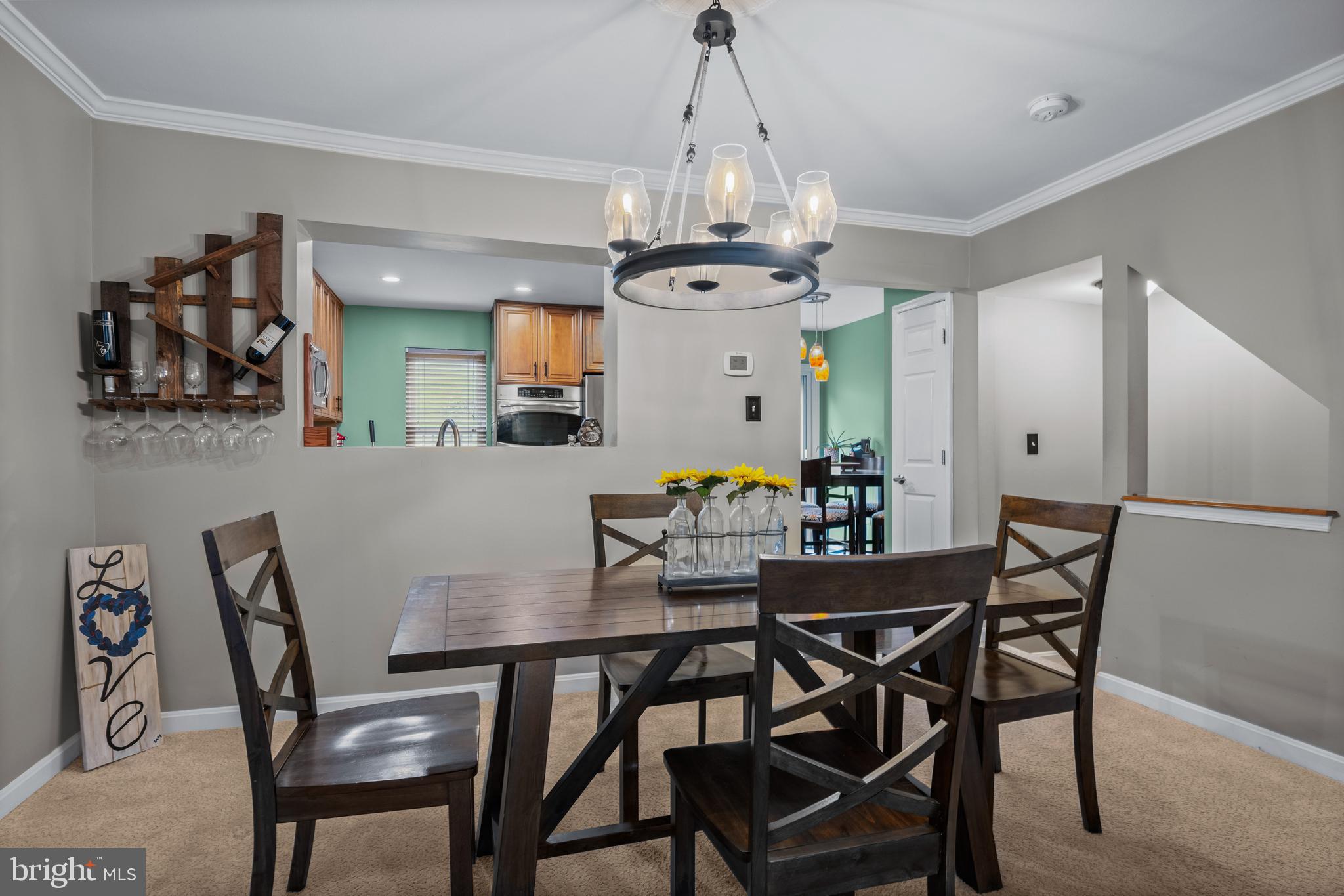 RIVERCHASE - Residential