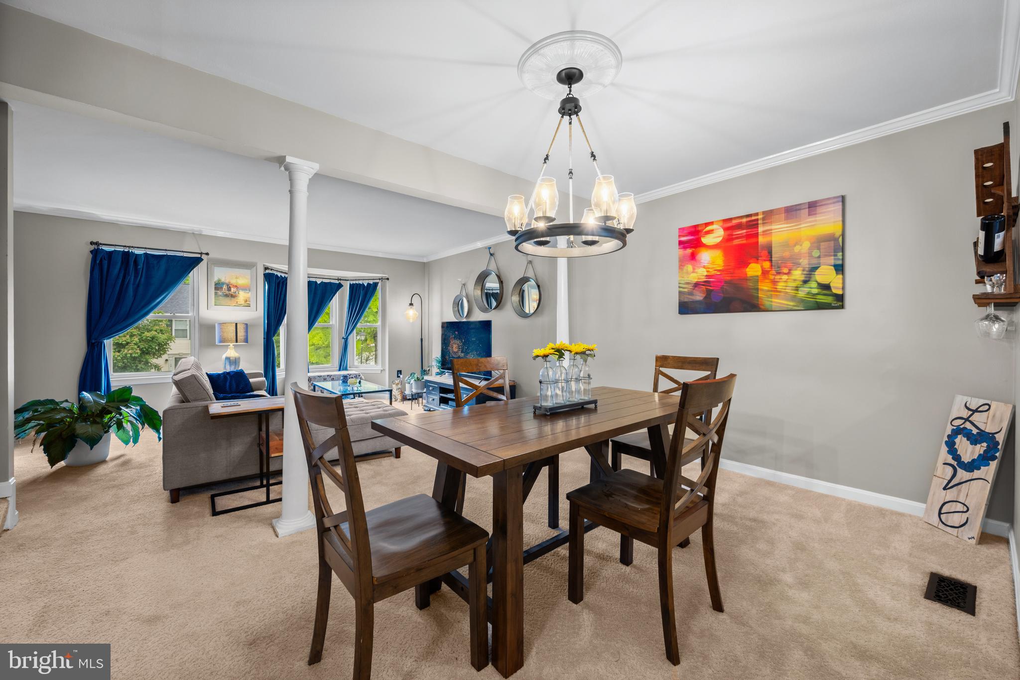 RIVERCHASE - Residential