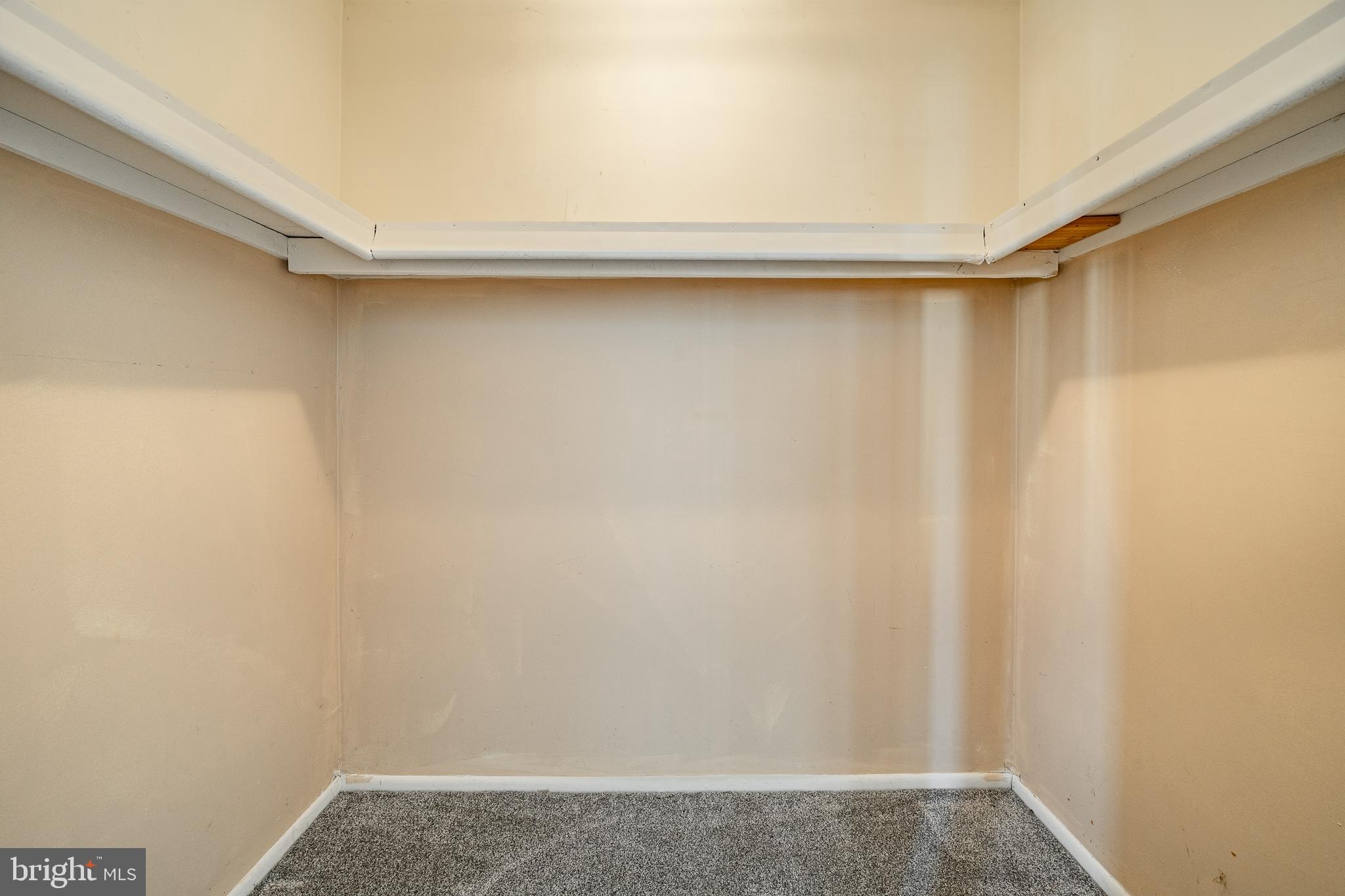 PAINTERS CROSSING - Residential