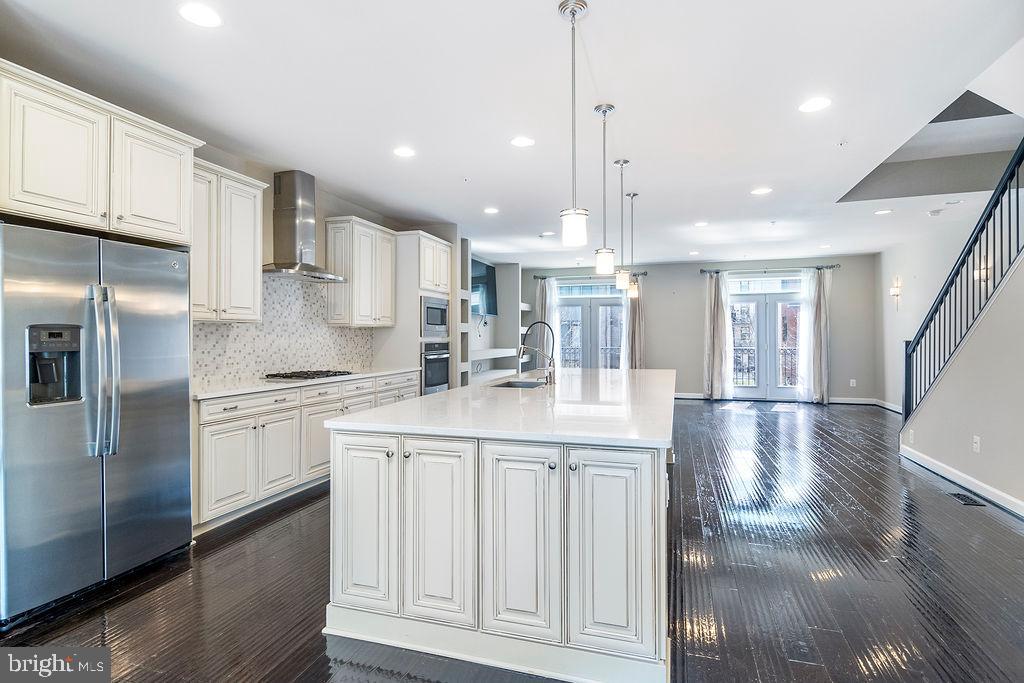 WESTMOORE - Residential Lease