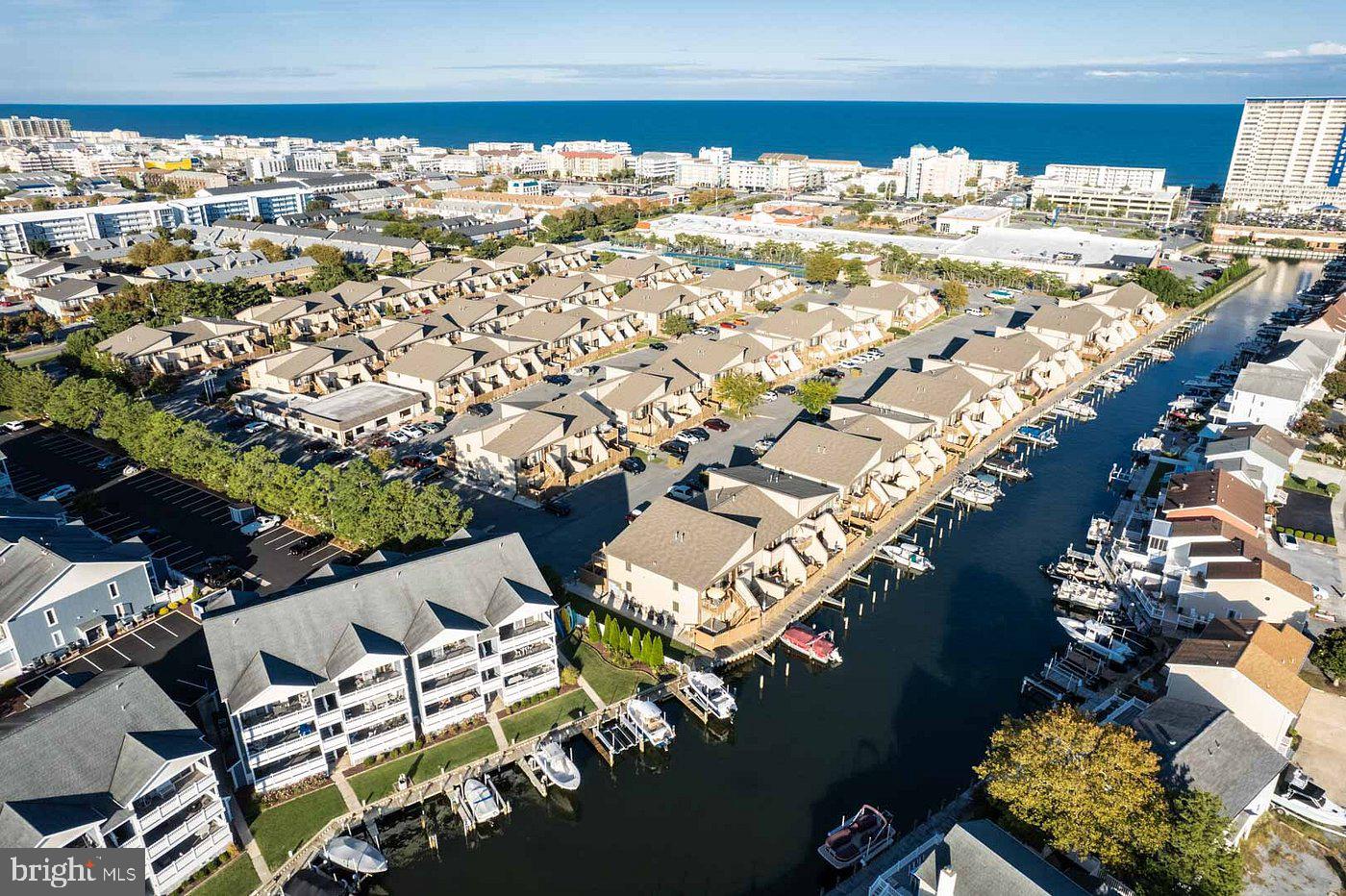 CLUB OCEAN VILLAS II - Residential