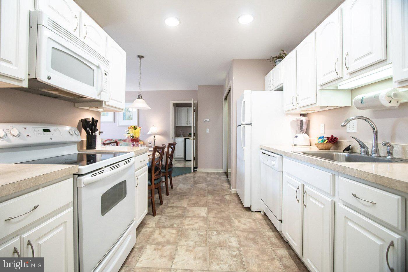 CLUB OCEAN VILLAS II - Residential