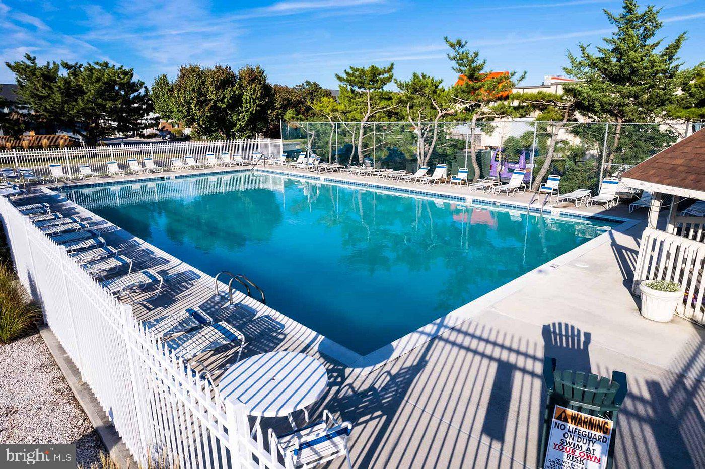 CLUB OCEAN VILLAS II - Residential