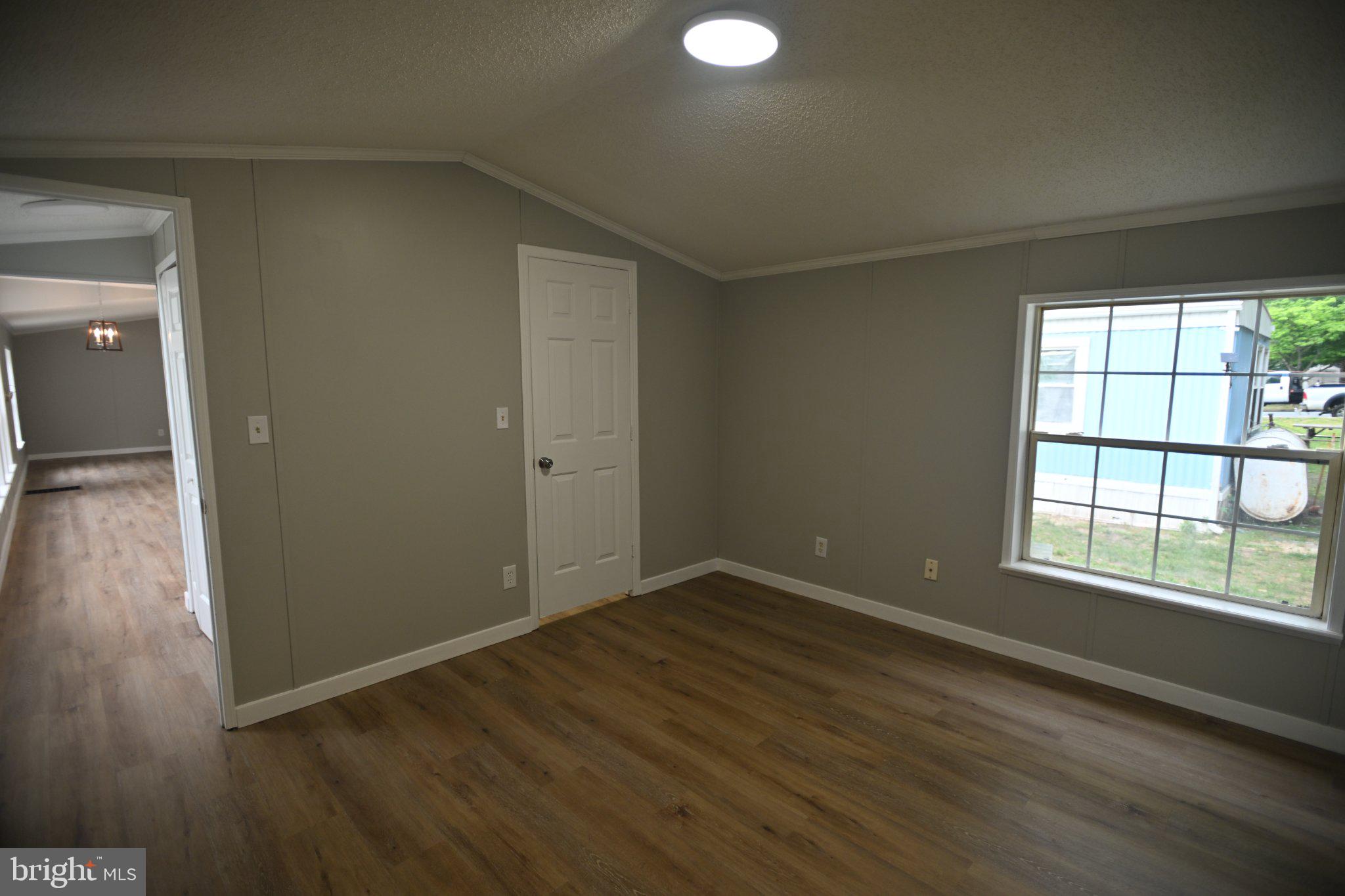 BOONES ESTATES - Residential