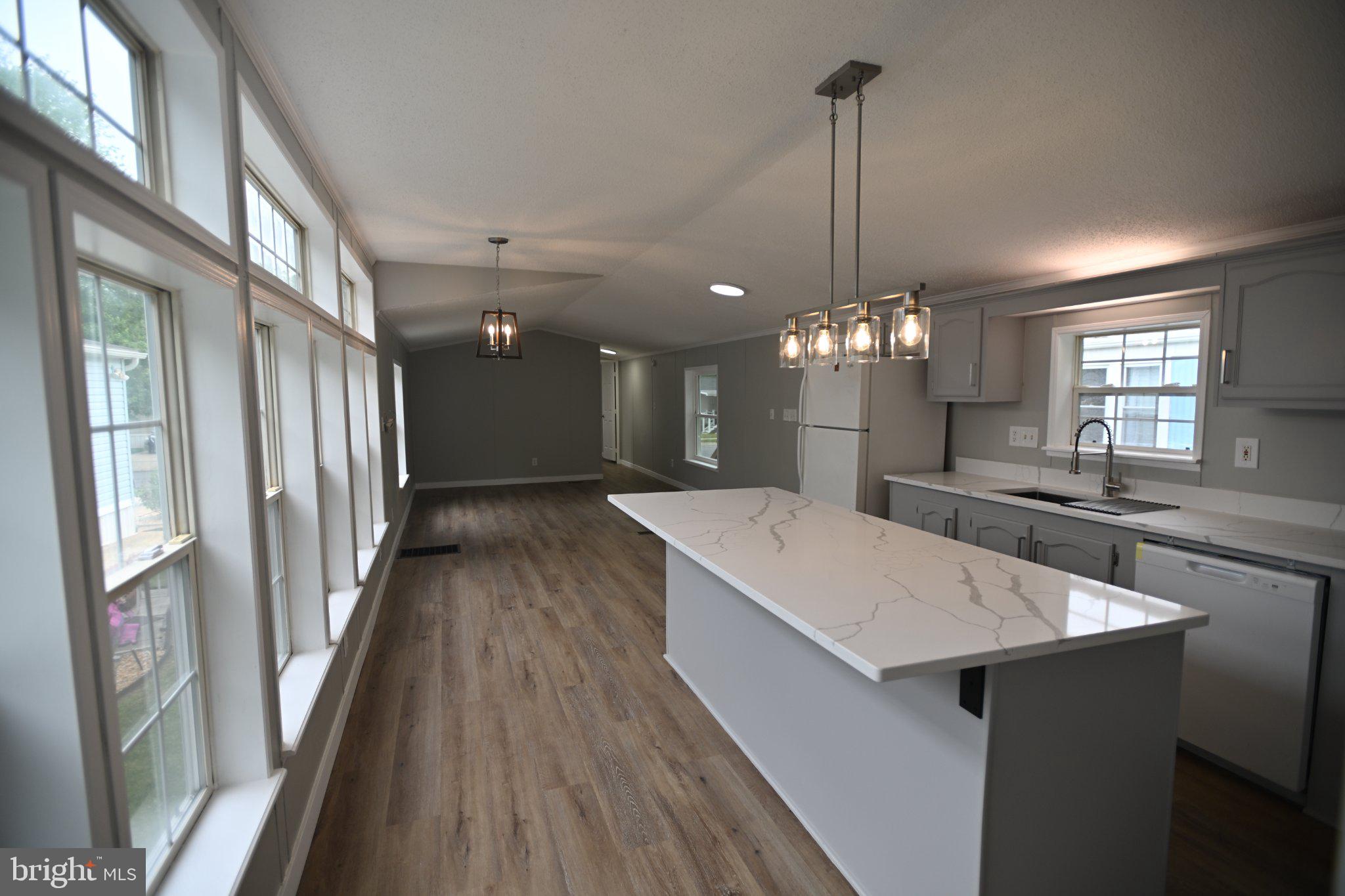 BOONES ESTATES - Residential