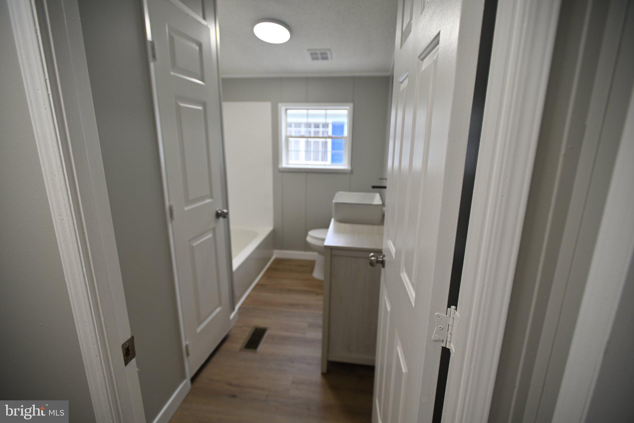 BOONES ESTATES - Residential