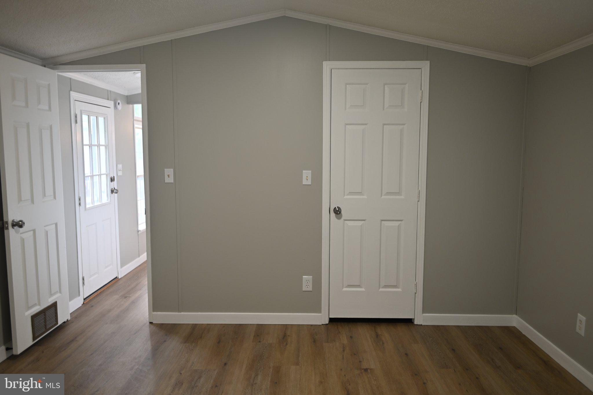 BOONES ESTATES - Residential