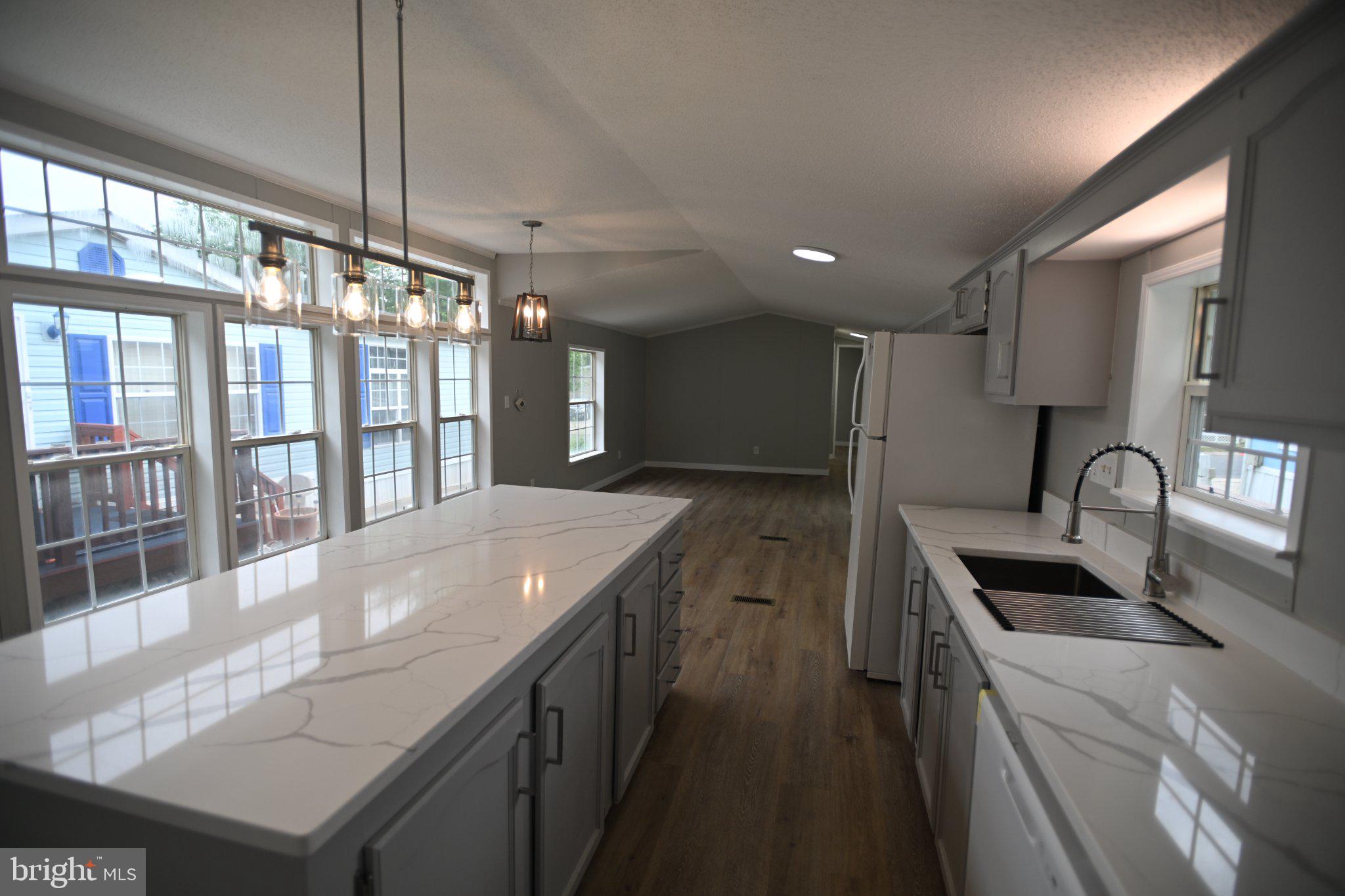 BOONES ESTATES - Residential