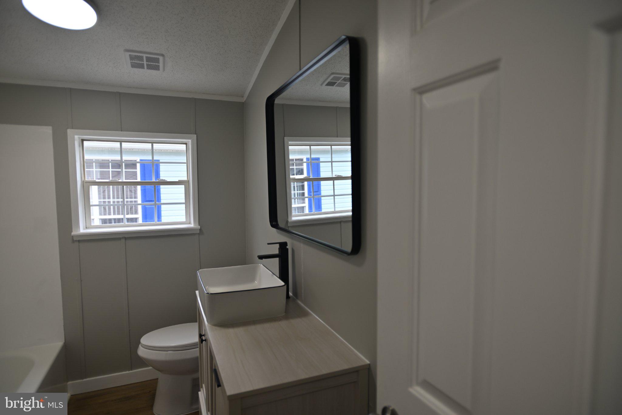 BOONES ESTATES - Residential
