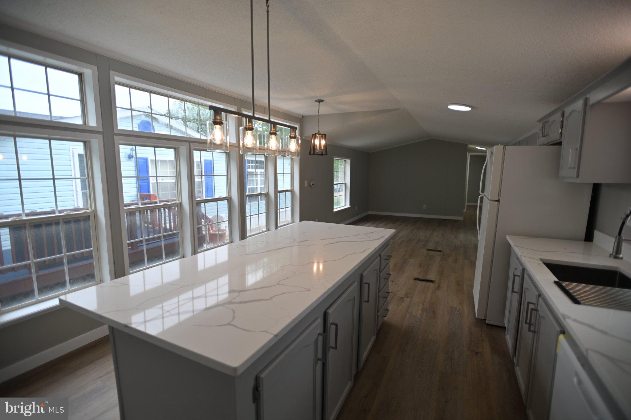 BOONES ESTATES - Residential