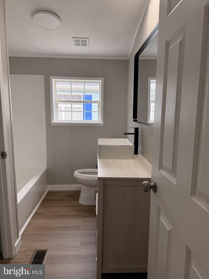 BOONES ESTATES - Residential