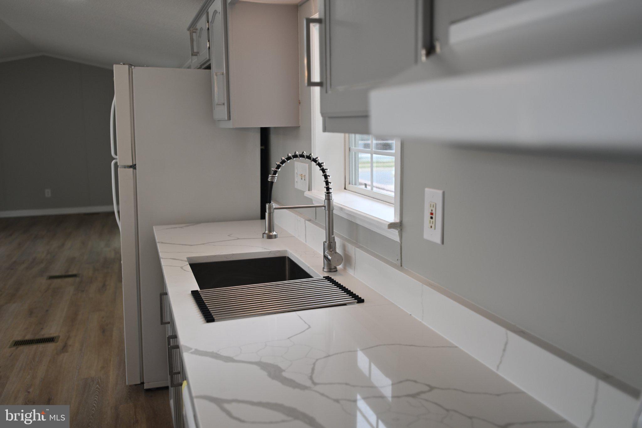 BOONES ESTATES - Residential
