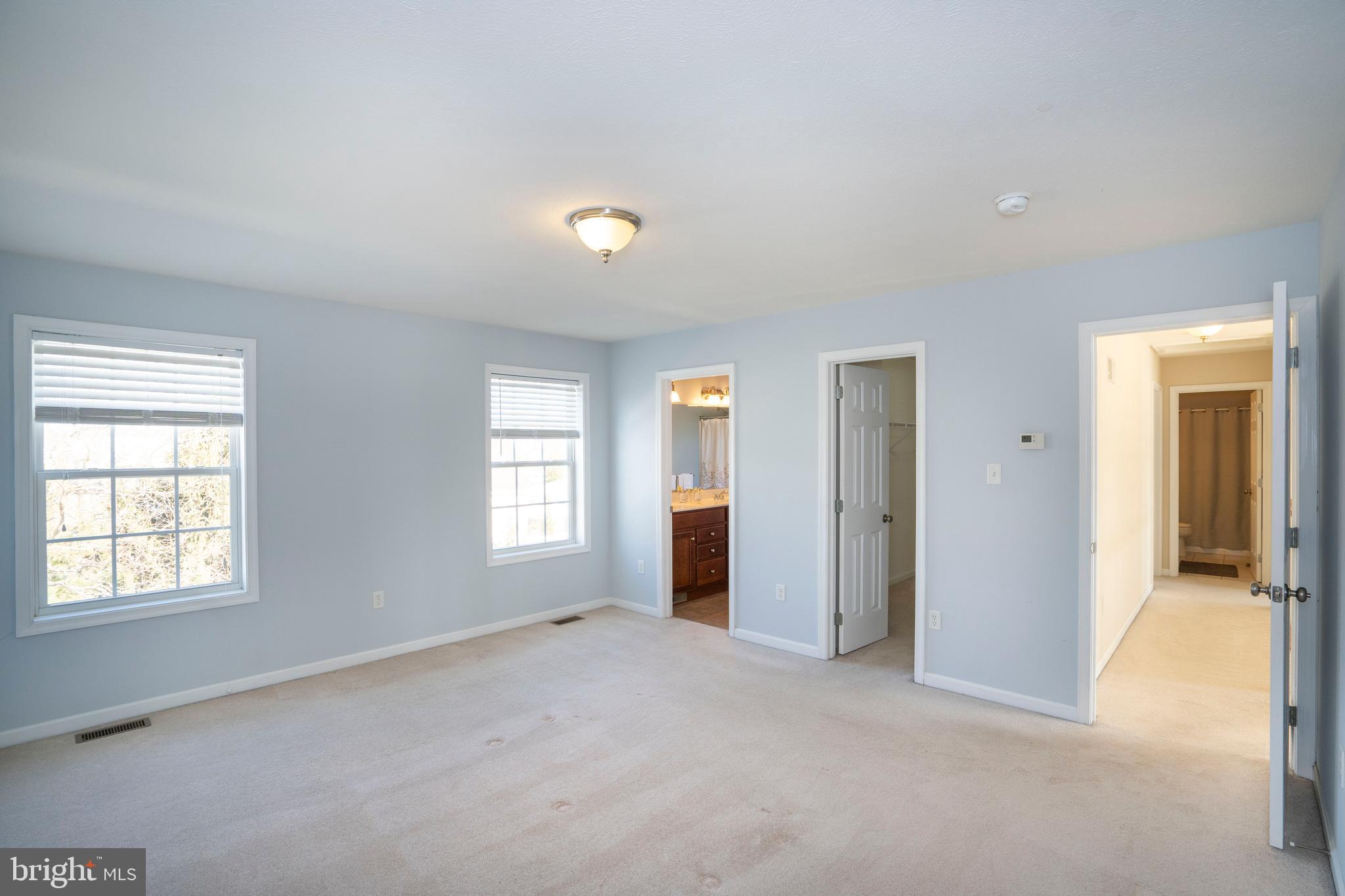 FOXPOINTE - Residential