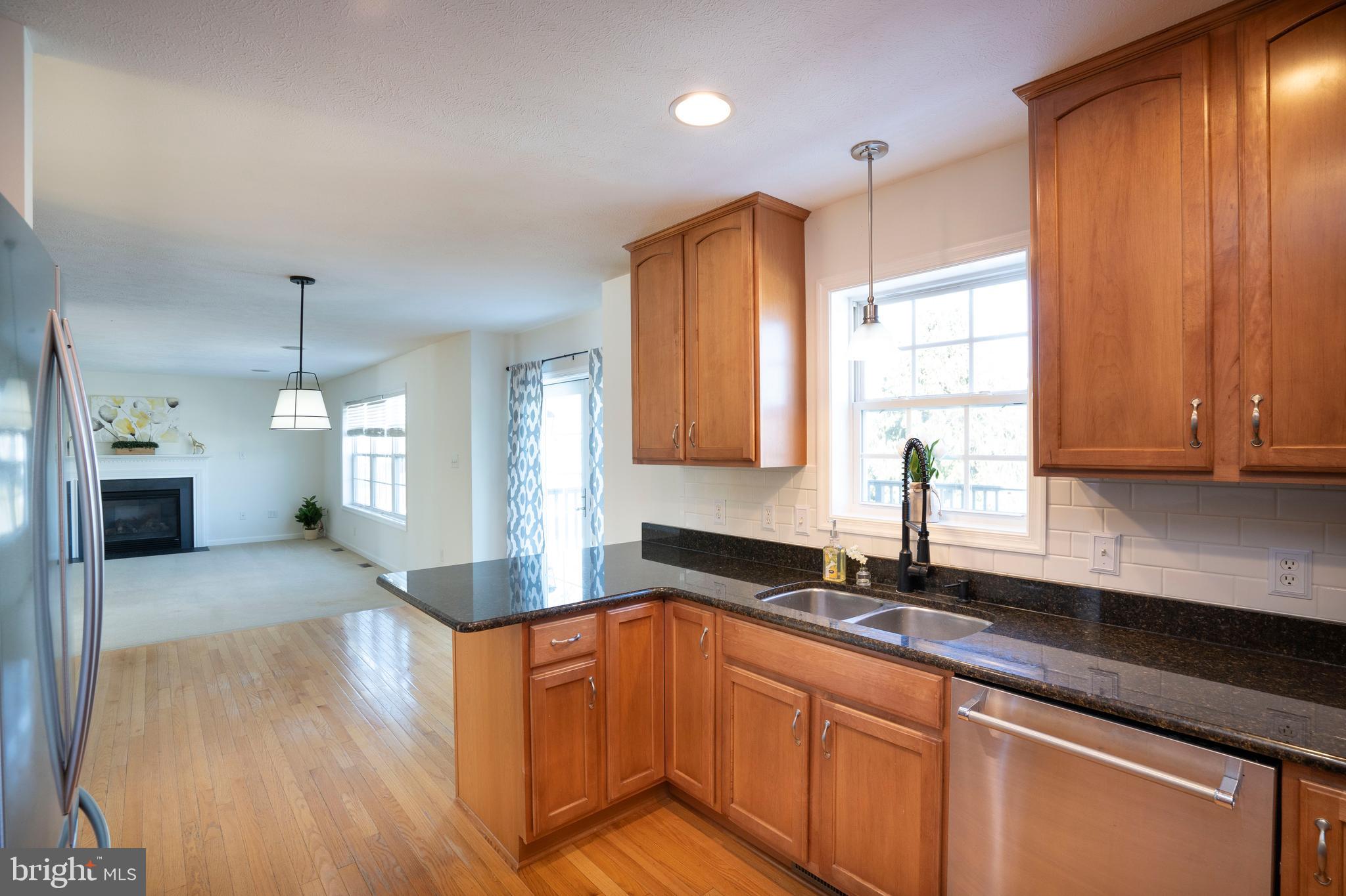 FOXPOINTE - Residential