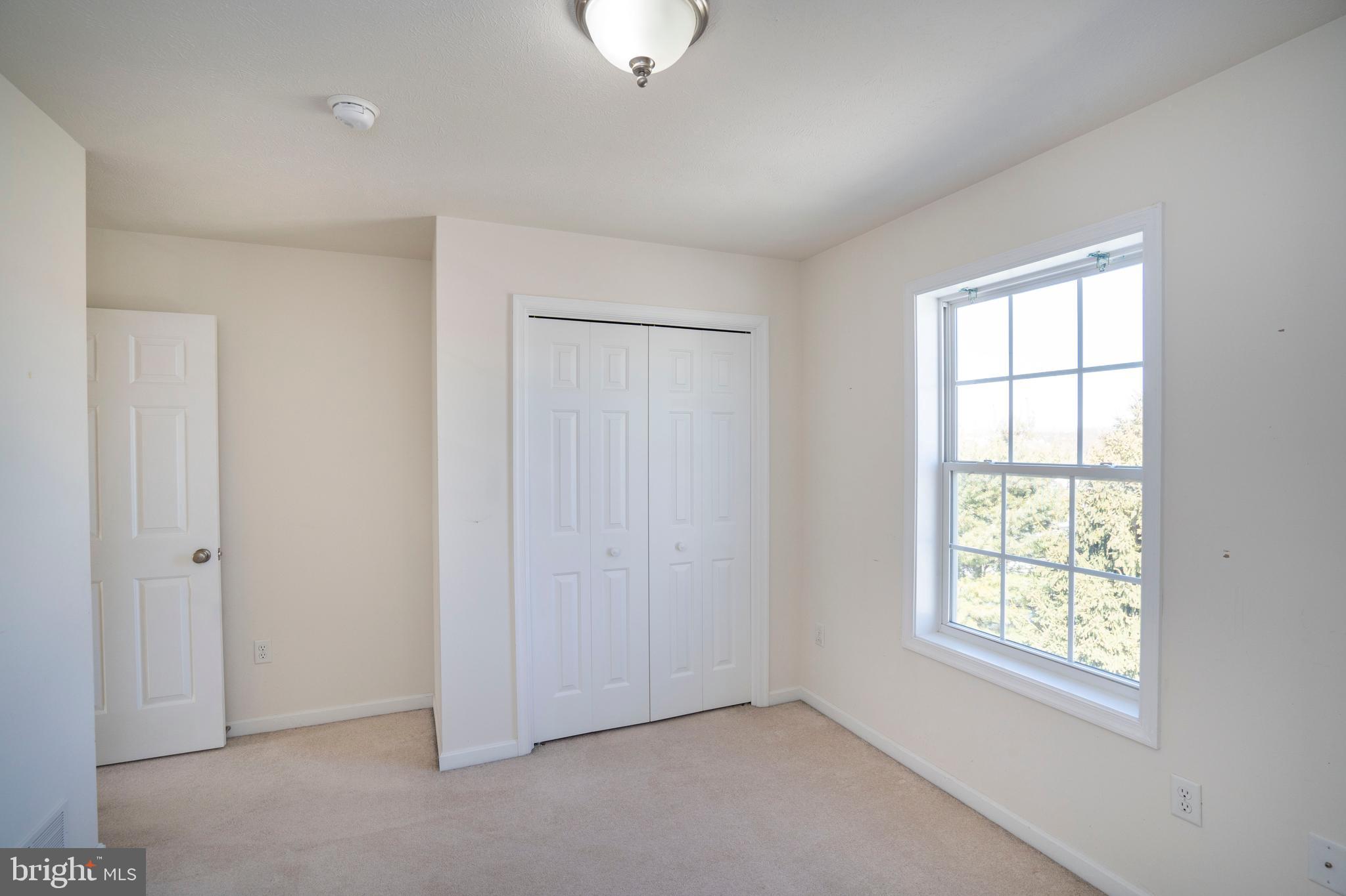 FOXPOINTE - Residential