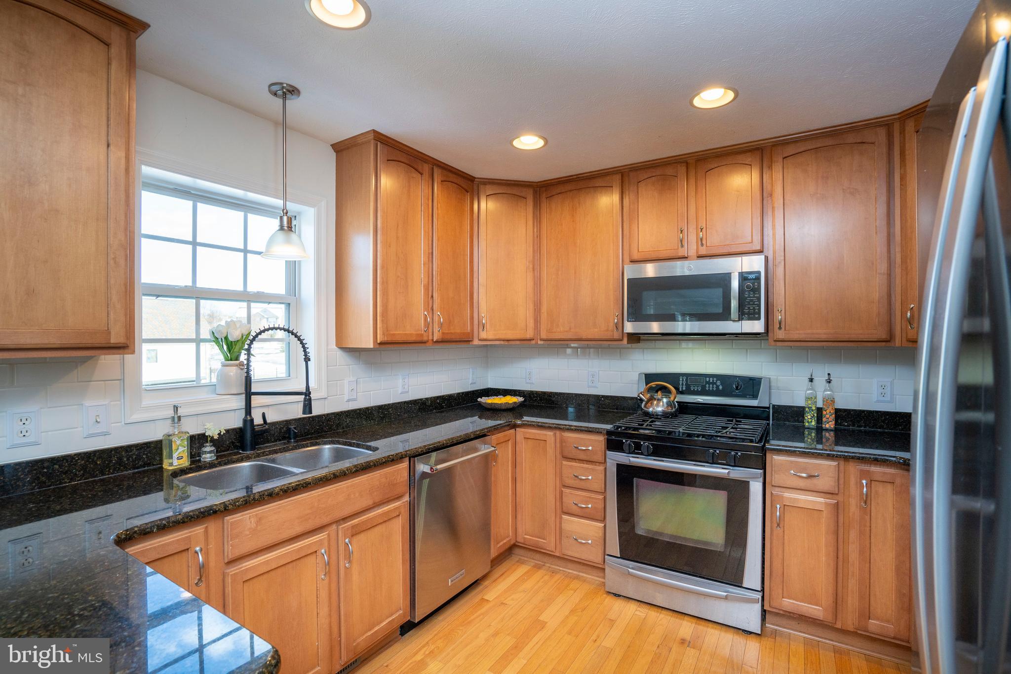 FOXPOINTE - Residential