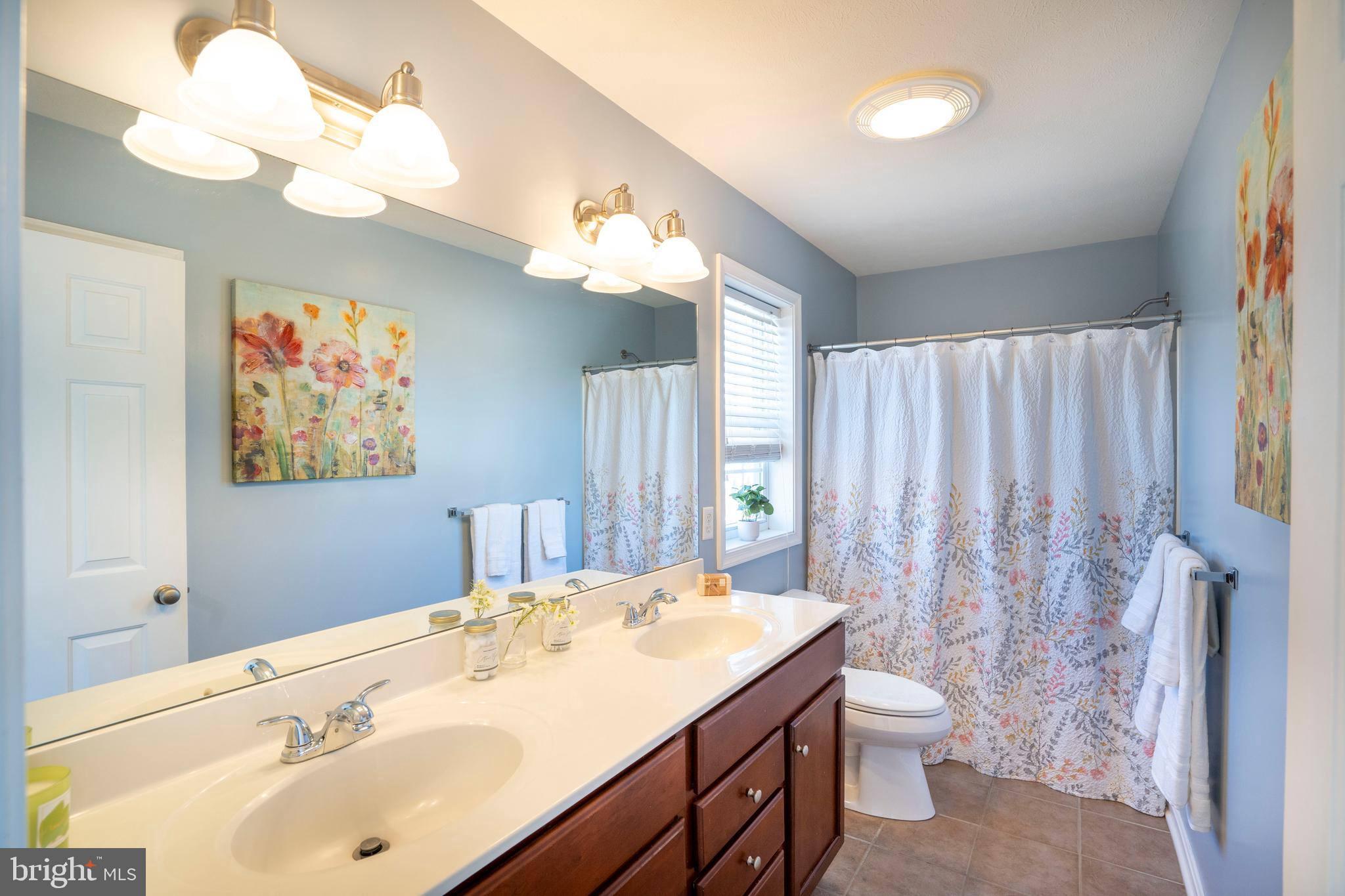 FOXPOINTE - Residential