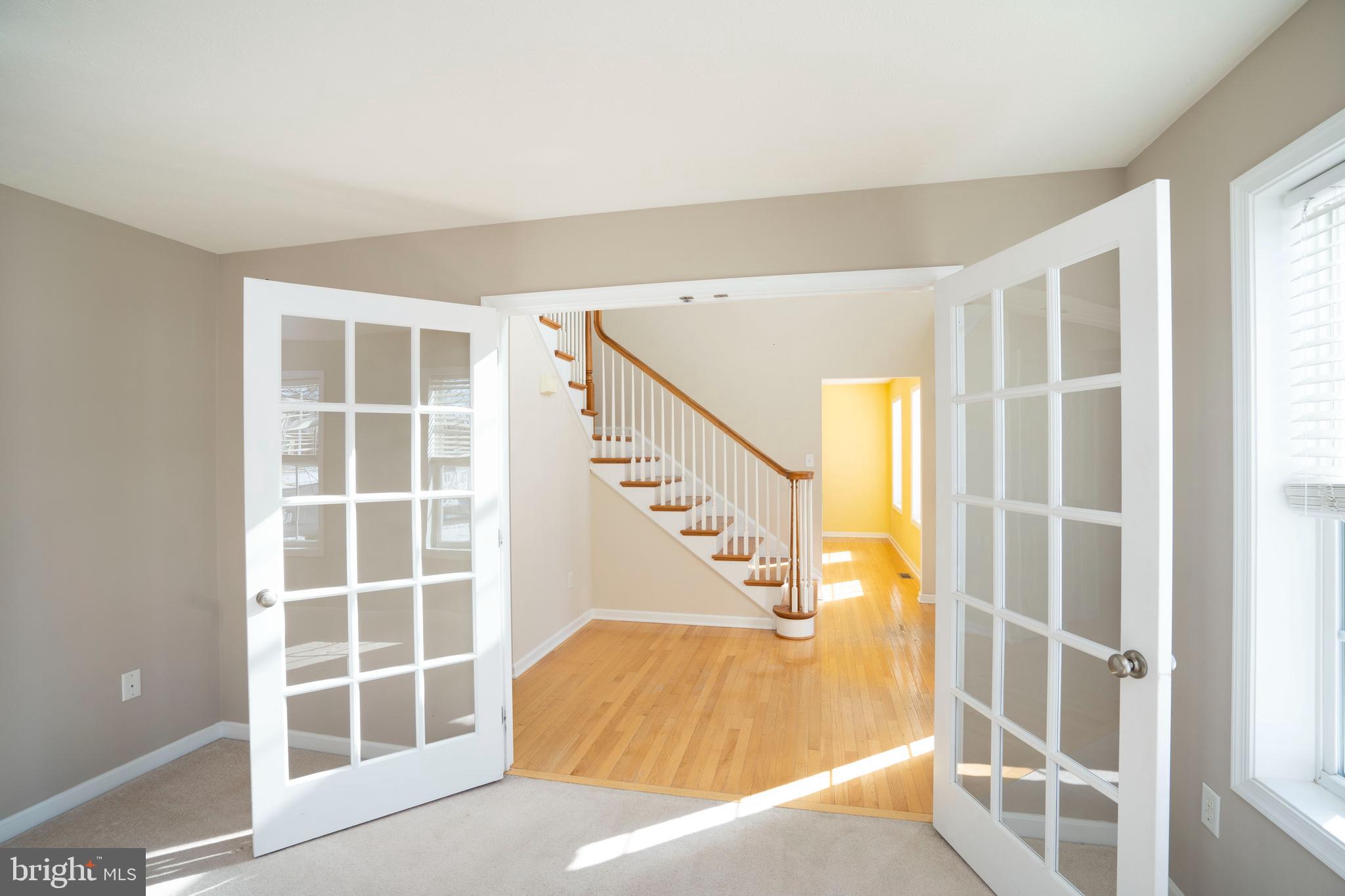 FOXPOINTE - Residential