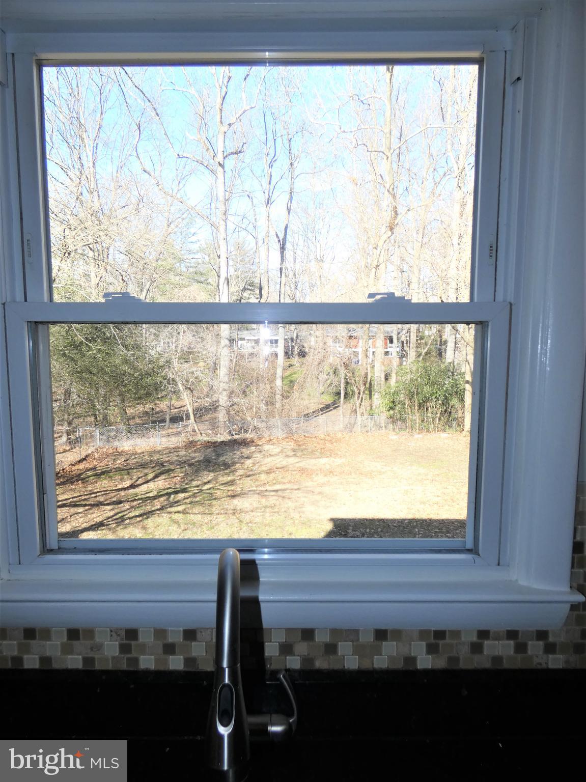 ROCK CREEK PALISADES - Residential Lease