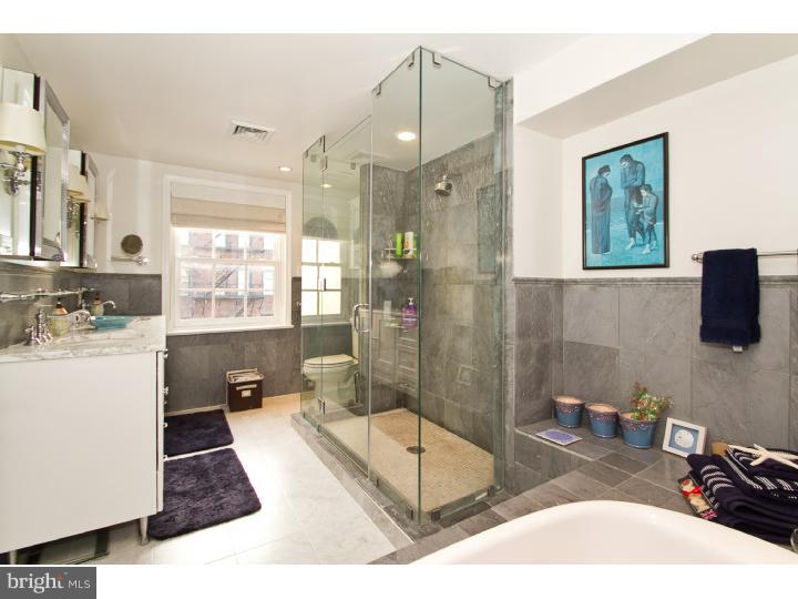 SOCIETY HILL - Residential