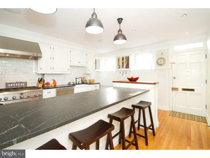 SOCIETY HILL - Residential