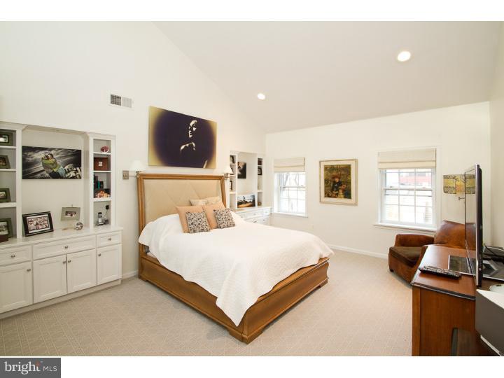 SOCIETY HILL - Residential