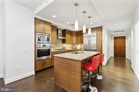 7171 Woodmont Avenue Unit 205, Bethesda, MD 20815 - MLS#: MDMC2165474