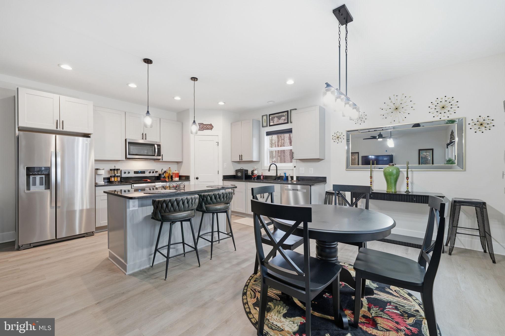 PLACID BAY ESTATES - Residential