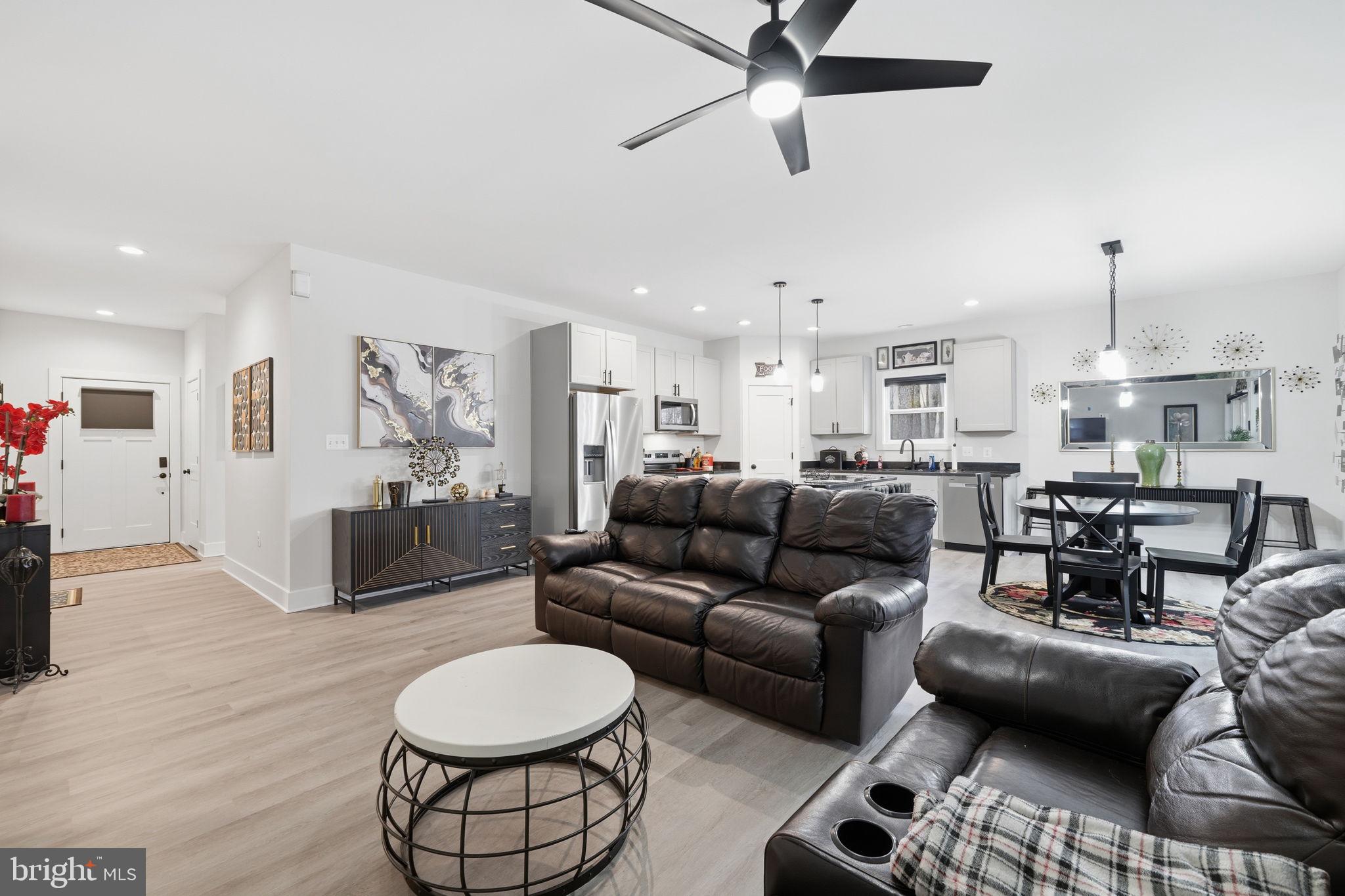 PLACID BAY ESTATES - Residential