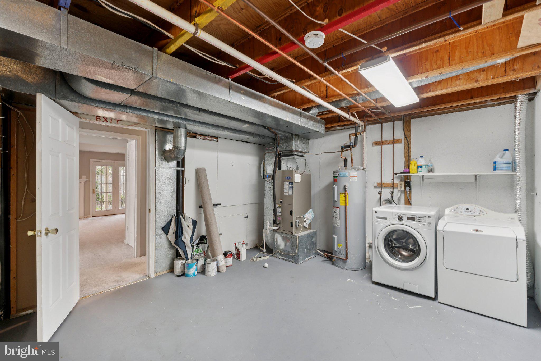 HALLOWELL - Residential Lease