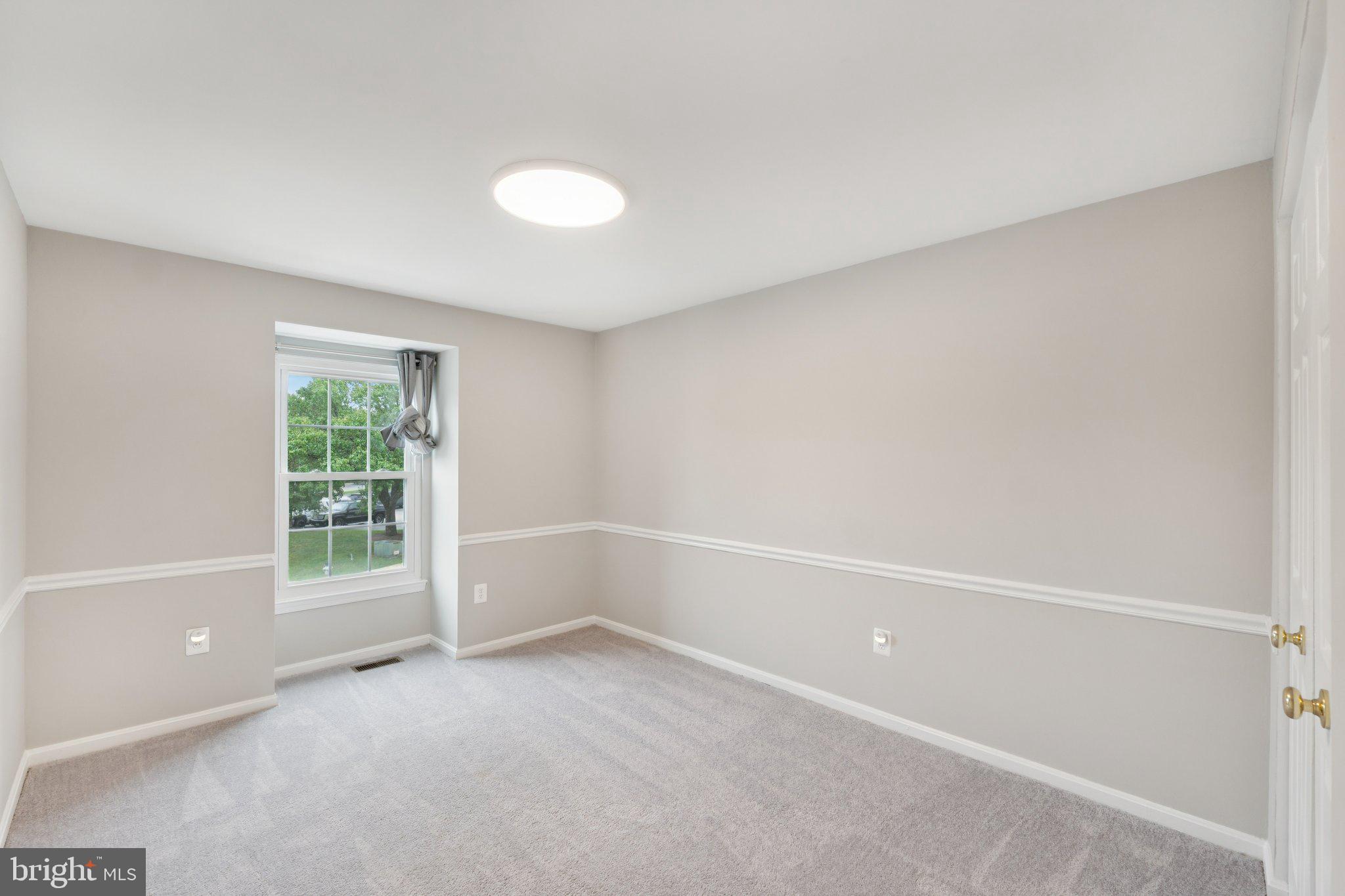 HALLOWELL - Residential Lease